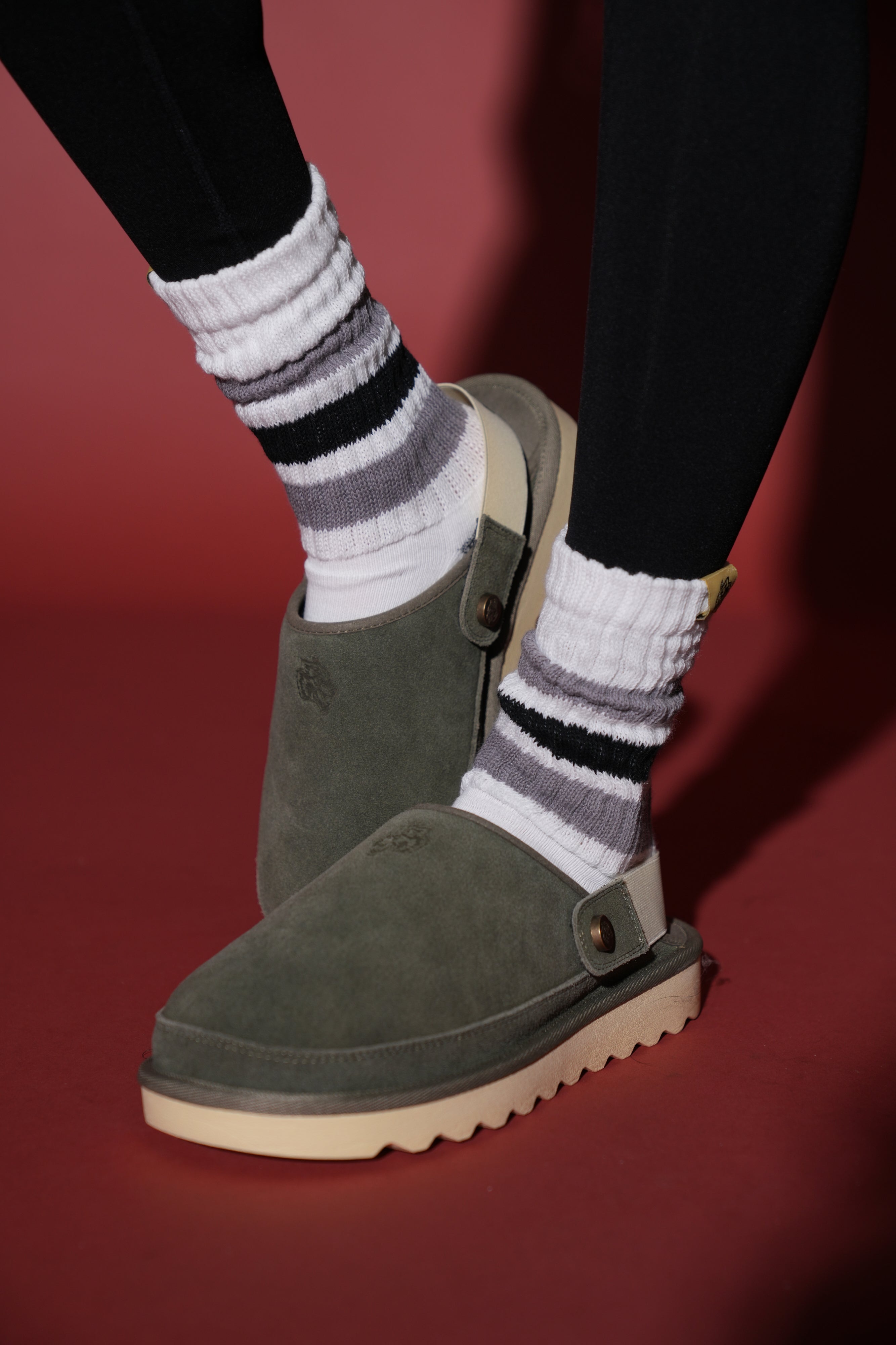 Sedona Slides in Olive