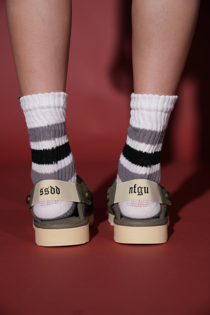 Sedona Slides in Olive