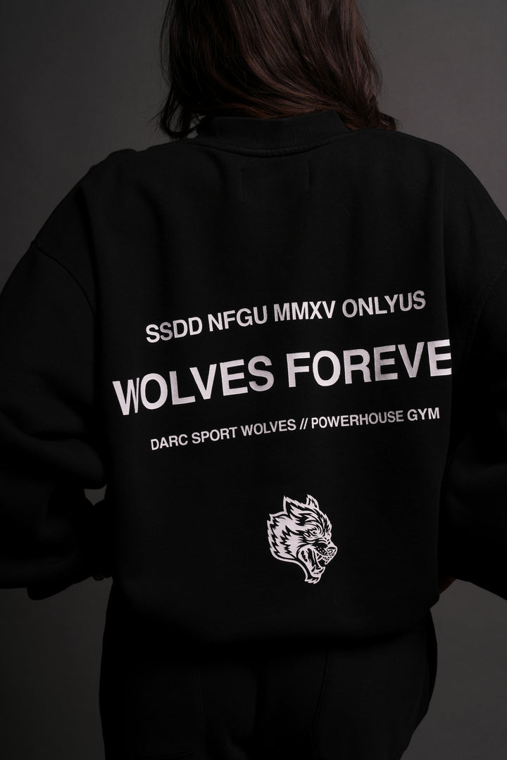 Wolves House Unisex London Crewneck in Black