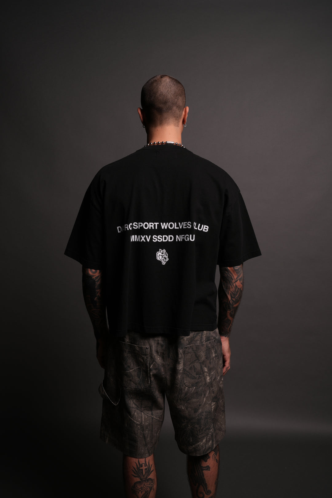 Corazon Sagrado Grunge "Box Cut" Tee in Black
