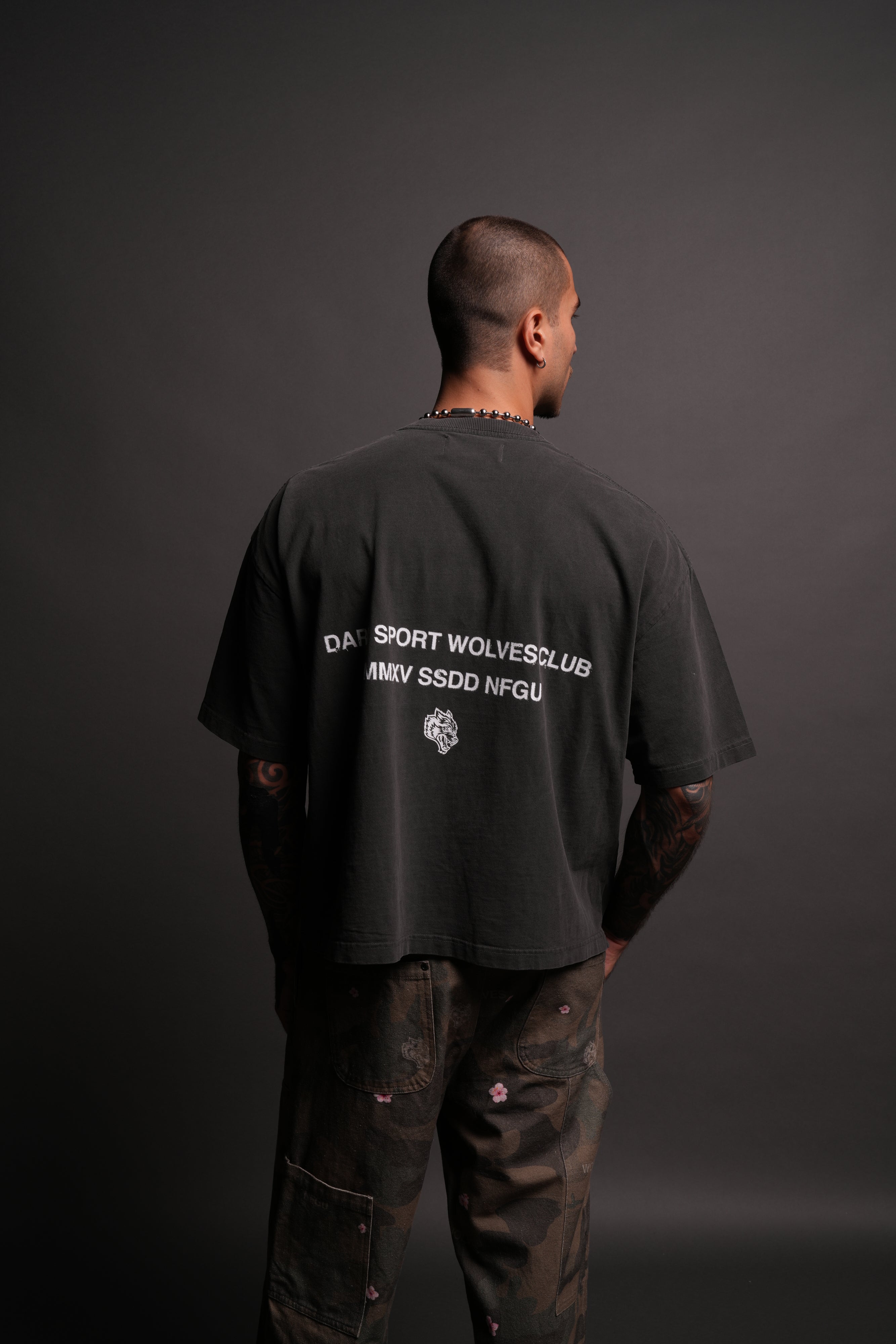 Corazon Sagrado Grunge "Box Cut" Tee in Wolf Gray