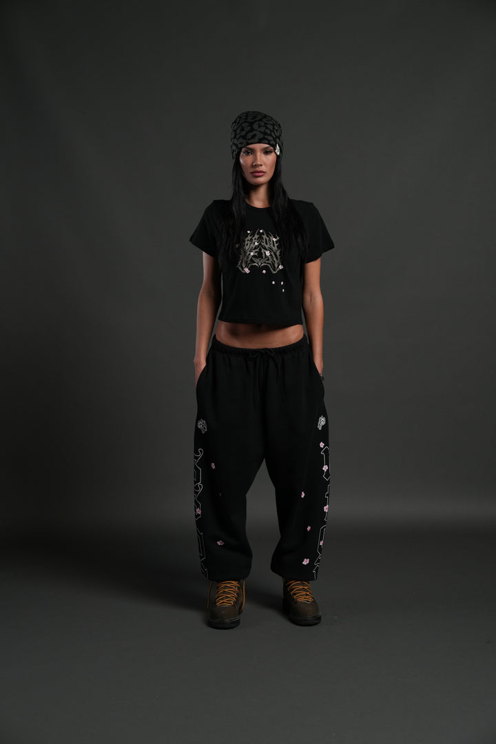 SSDDNFGU Metal "Timeless" Tee in Black