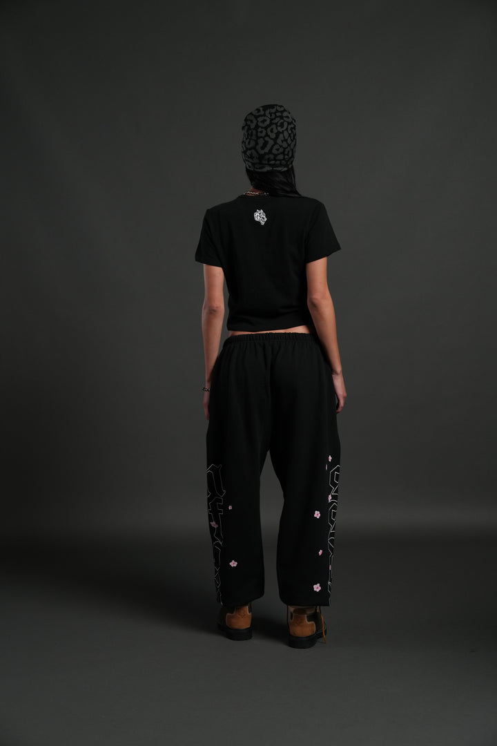 SSDDNFGU Metal "Timeless" Tee in Black