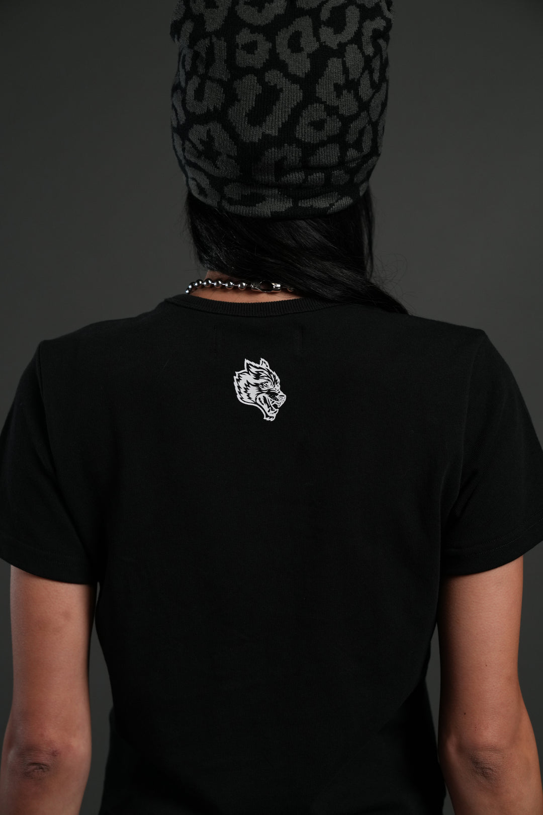 SSDDNFGU Metal "Timeless" Tee in Black