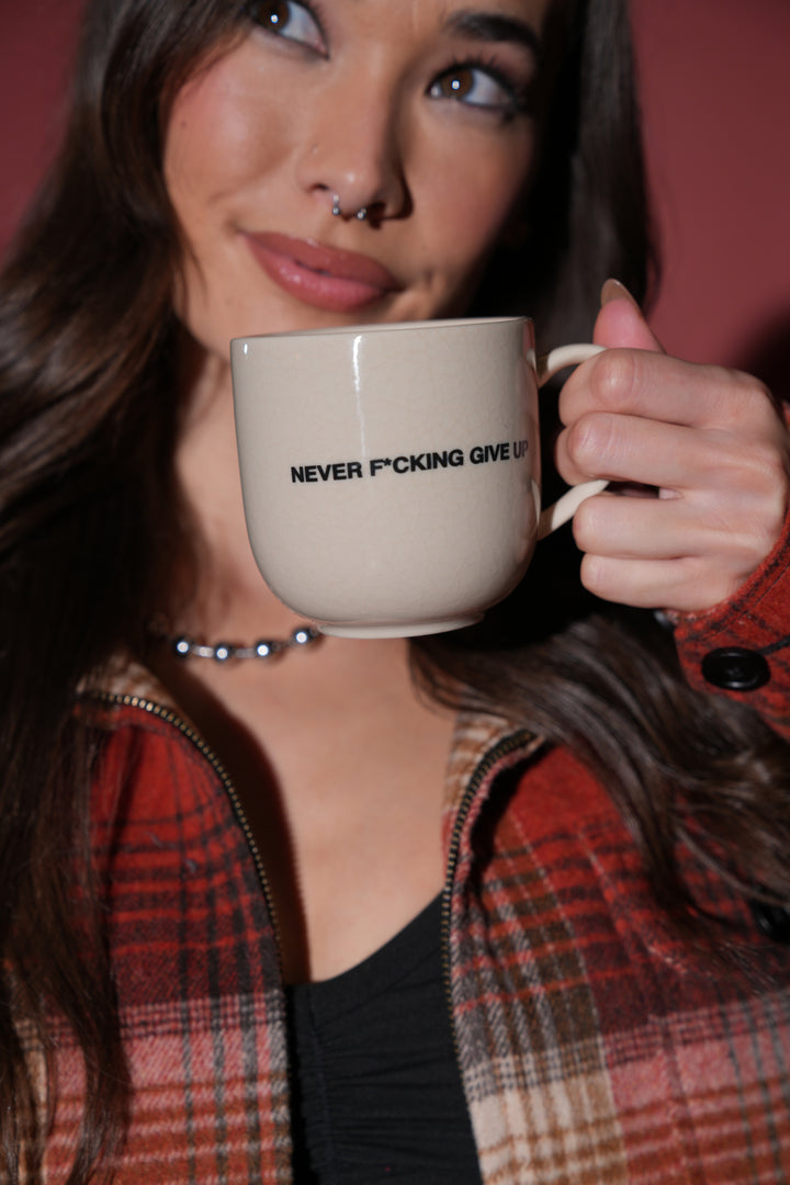 Wolf Head Coffee Cup Set in Black/Black