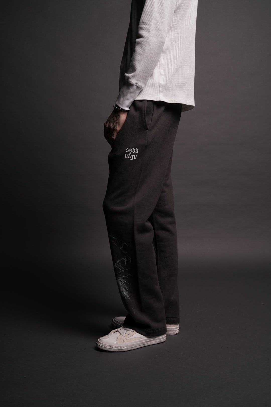 Ashen Horse Bigelow Sweat Pants in Wolf Gray