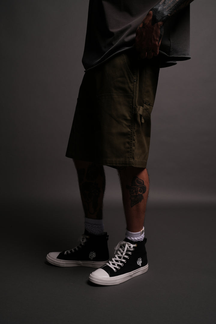 Wolf Chopper Oversized Clark Utility Shorts in Olive