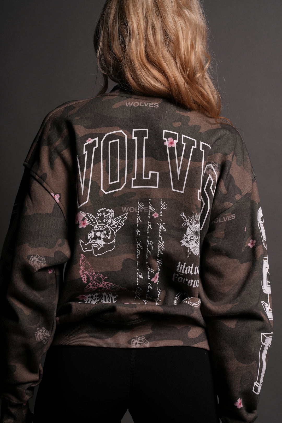 You'll Know It She London Crewneck in Vintage Blossom Woodland Camo