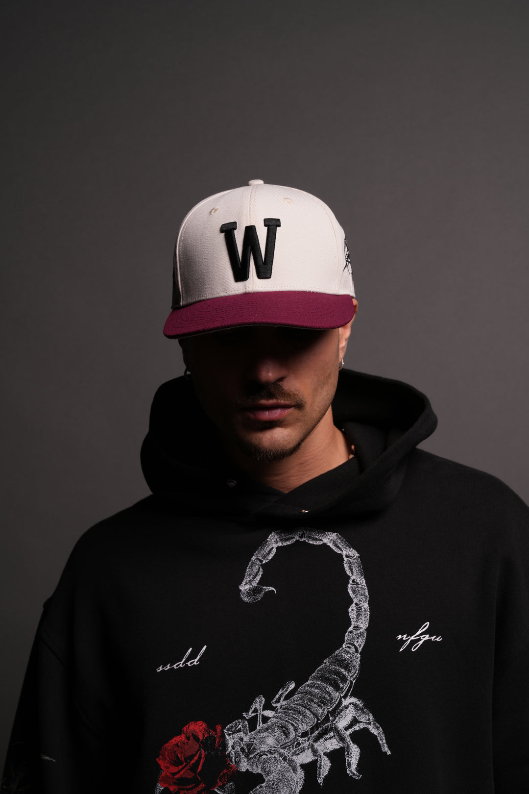 Thorns Fitted Cap in Cream/Oxblood