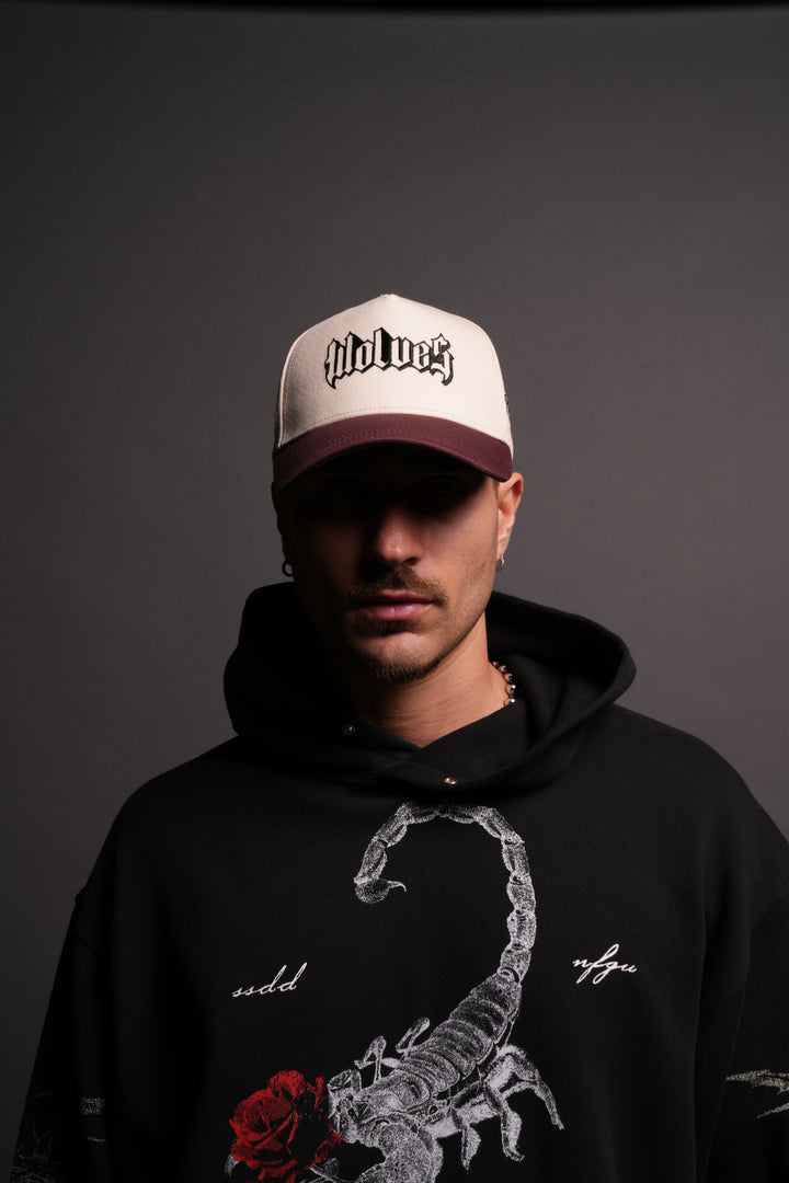 Thorns 5 Panel Hat in Cream/Oxblood