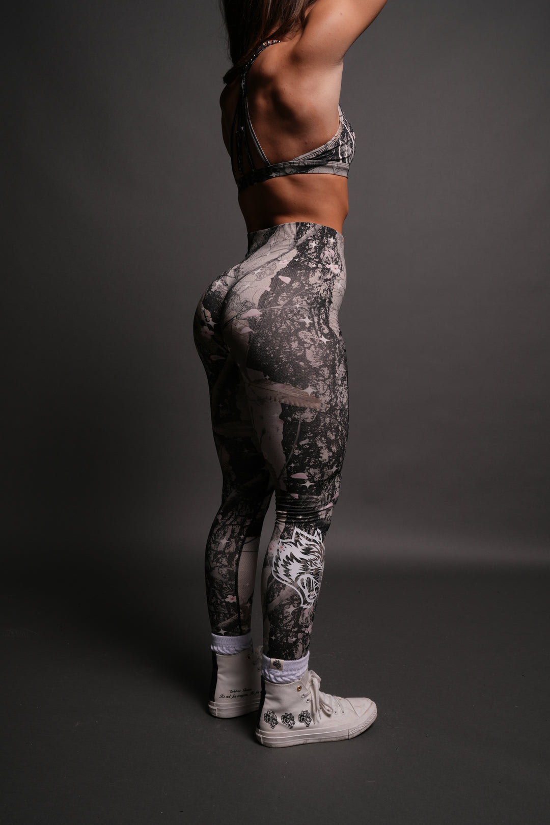 Big Wolf "Everson" Huxley Scrunch Leggings in Starry Blossom Woodland Camo