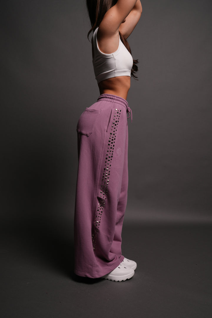 Dual Stud Mia Sweat Pants in Pink Smoke