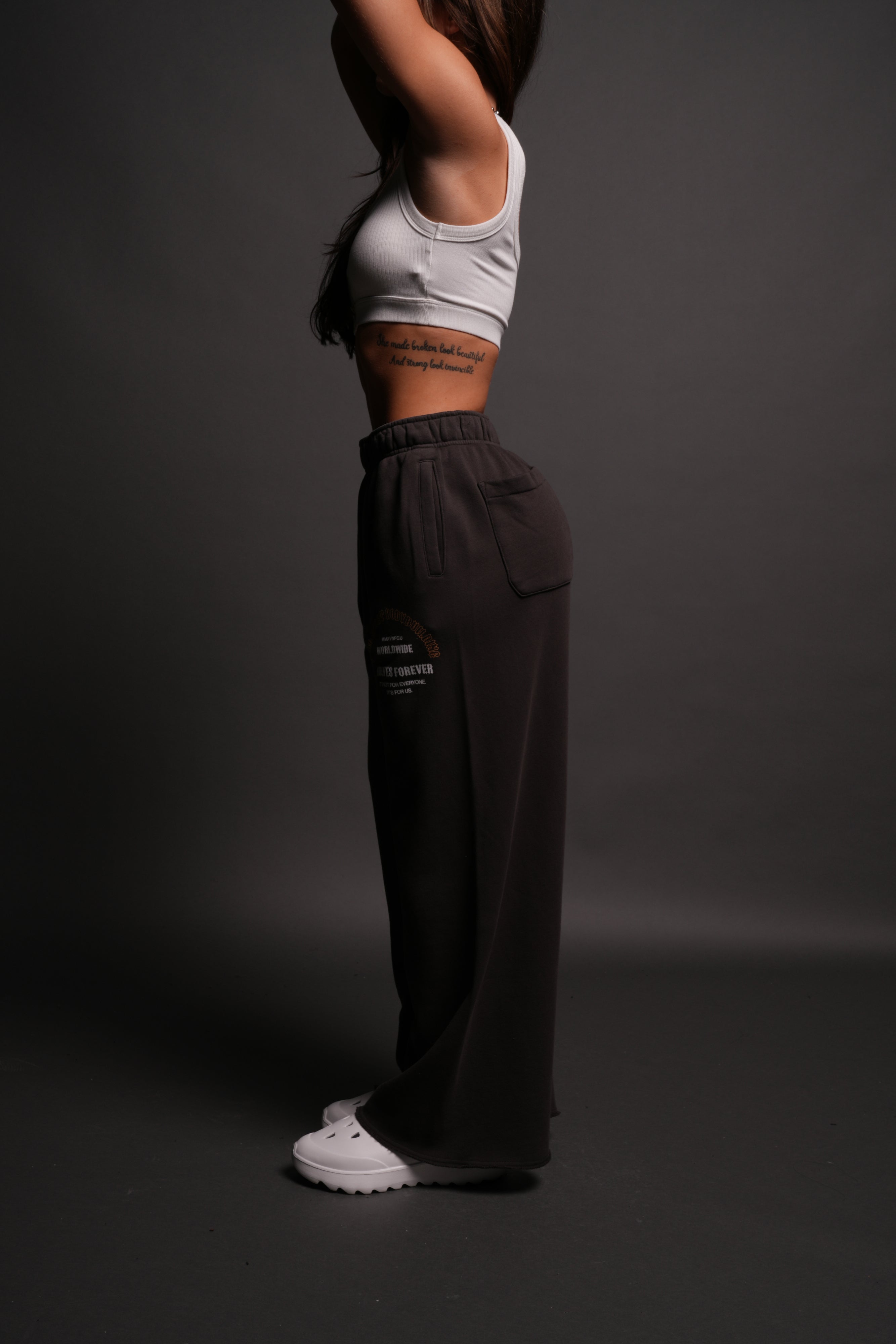 Iron Wolves Durst Sweats V2 in Wolf Gray