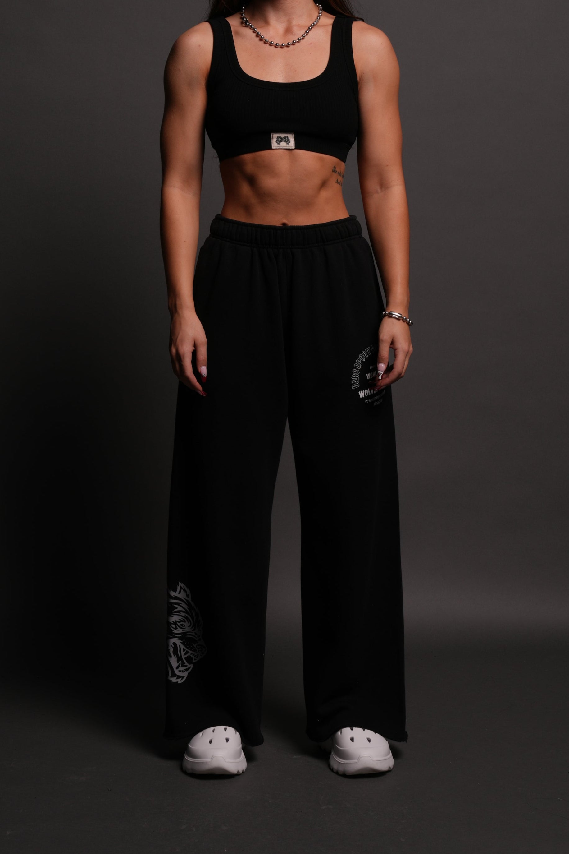 Iron Wolves Durst Sweats V2 in Black