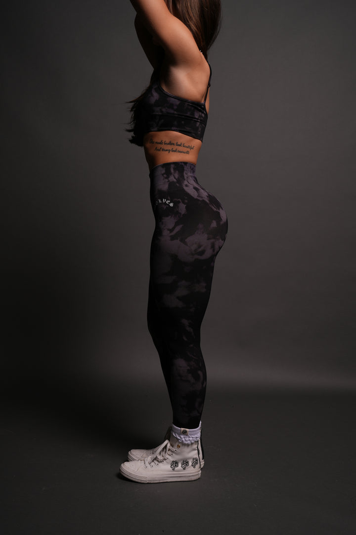 Chopper "Everson" Scrunch Leggings in Big Purple Night Marble