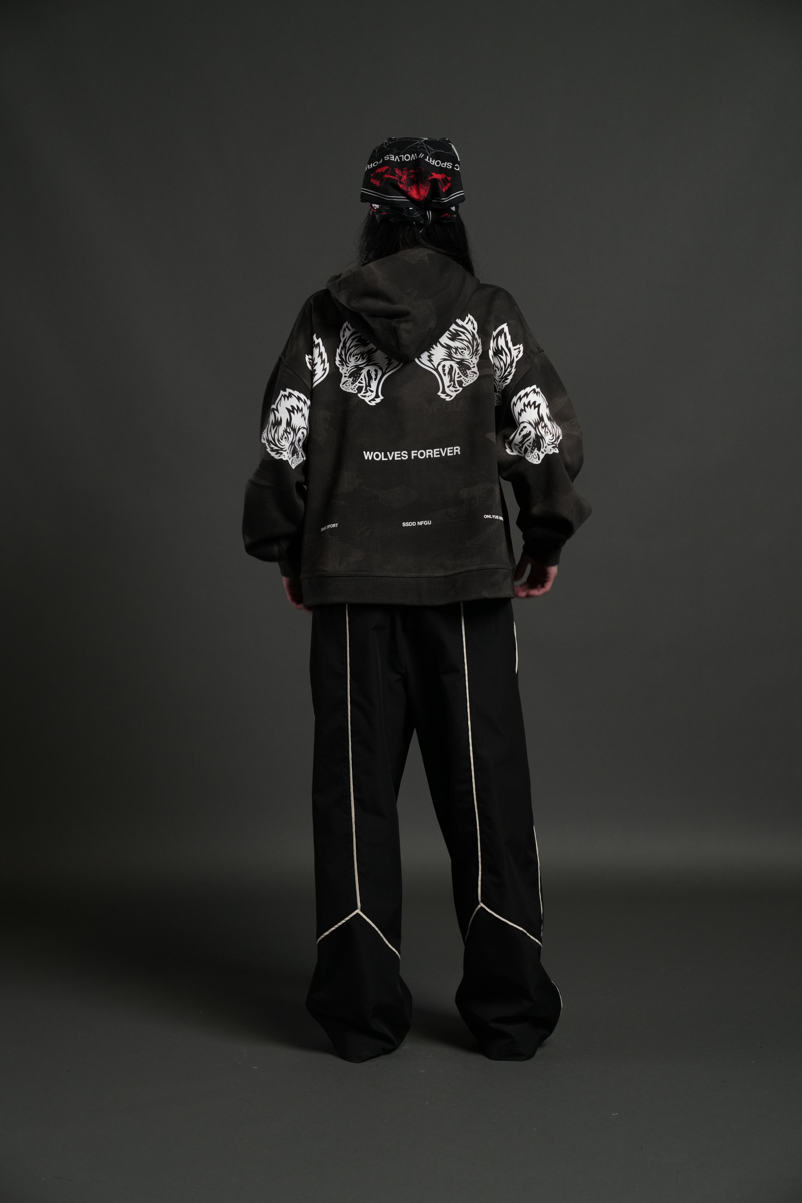 Wolves Have Your Back Unisex "Box Cut" Pierce Hoodie in Black Vintage Woodland Camo