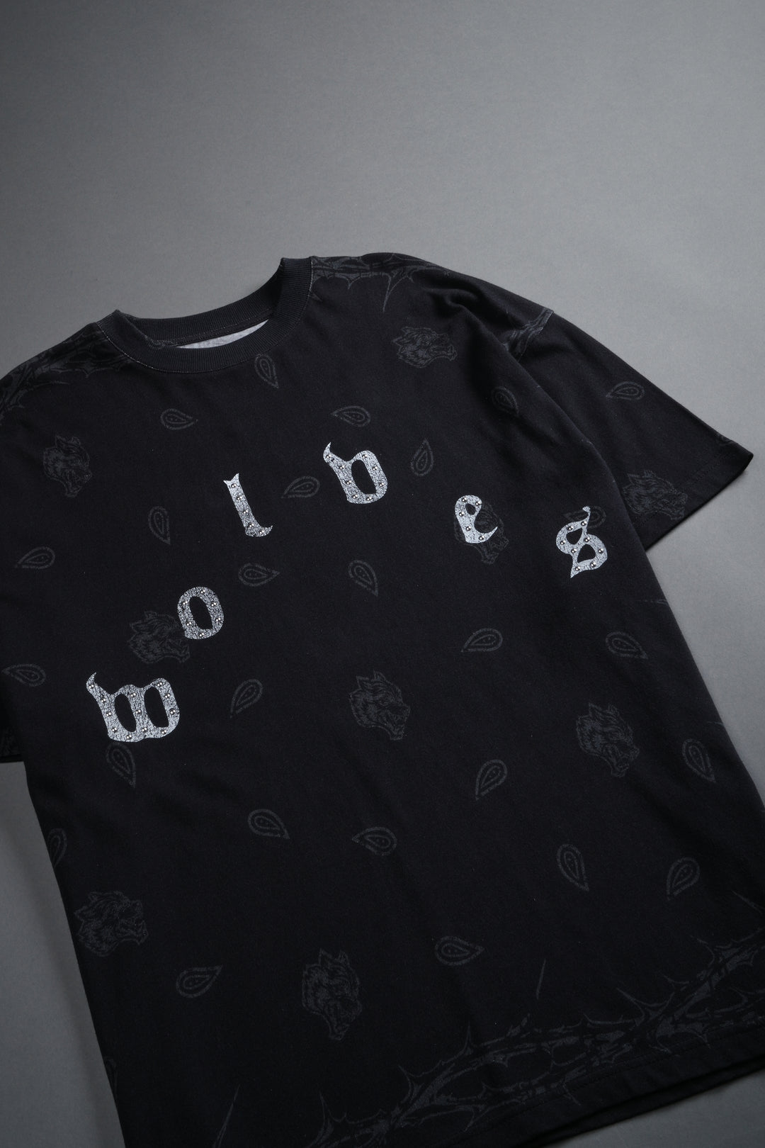 Studded Wolves Pyramid Premium Oversized Tee in Black Thorn Paisley