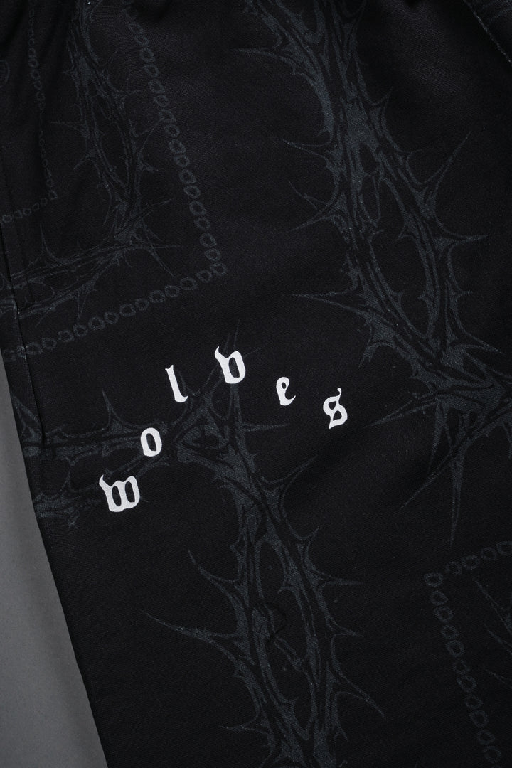 Wolves Pyramid Grunge Oversized Raw Hem Post Lounge Sweat Shorts in Black Thorn Paisley