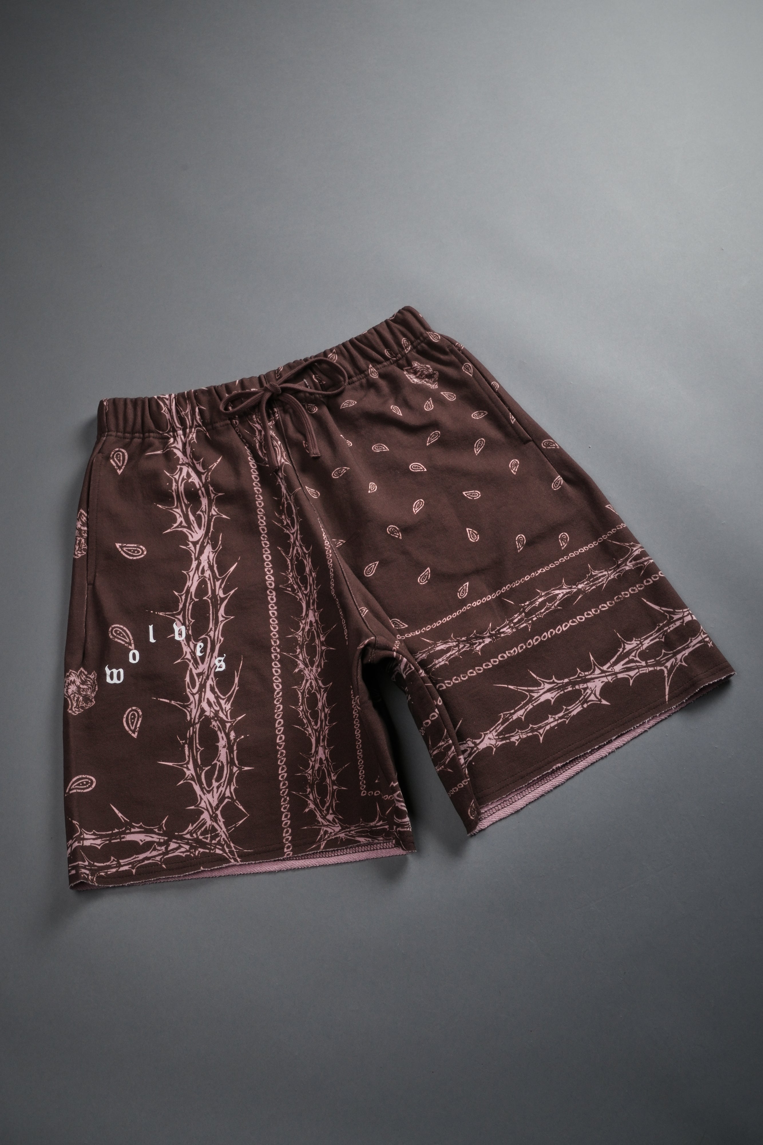 Wolves Pyramid Grunge Oversized Raw Hem Post Lounge Sweat Shorts
