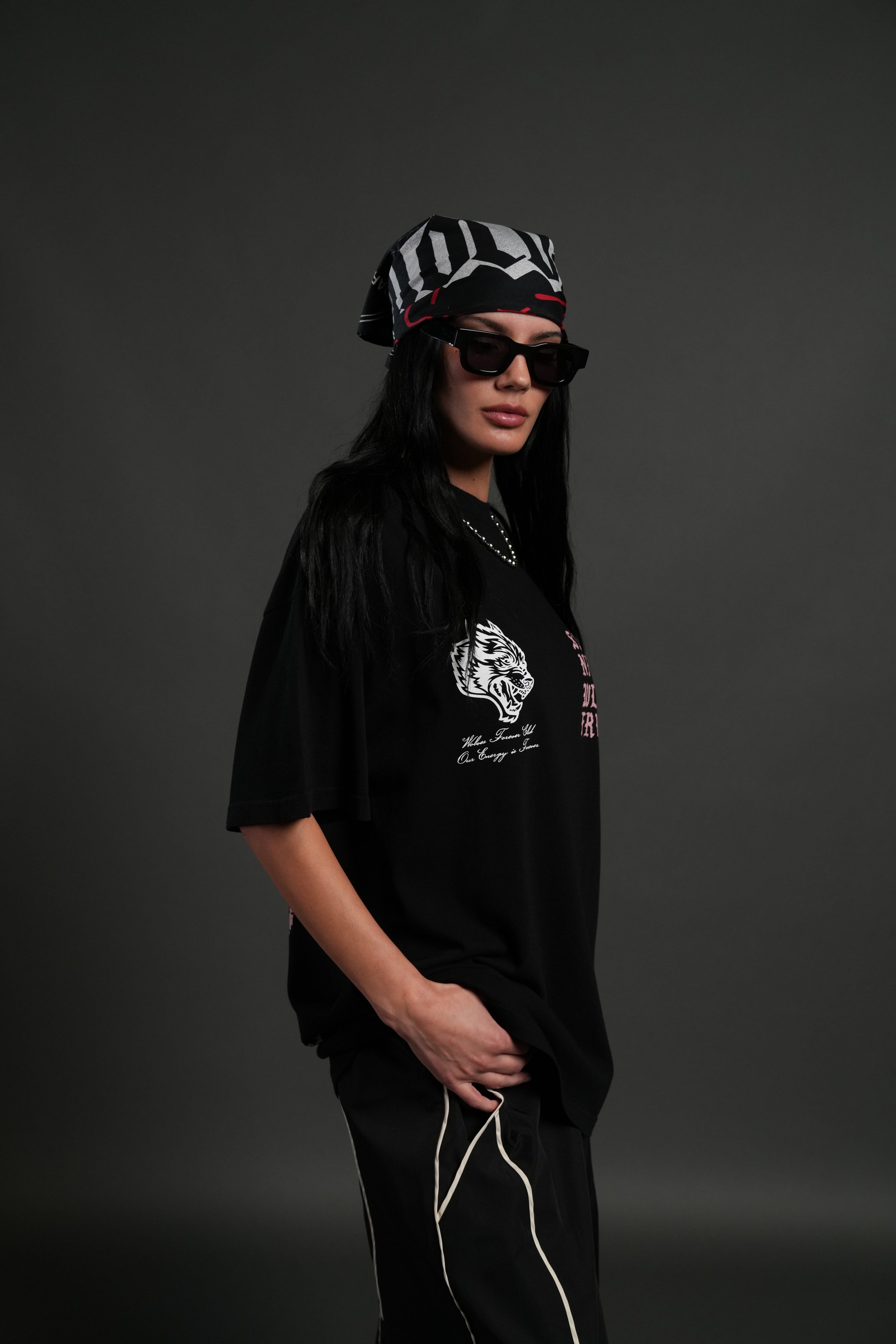 Stone Code "Pump Cover" Tee in Black