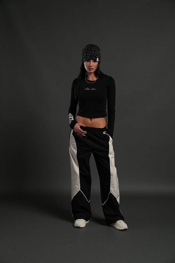 Stone Code L/S "Baby" Tee in Black