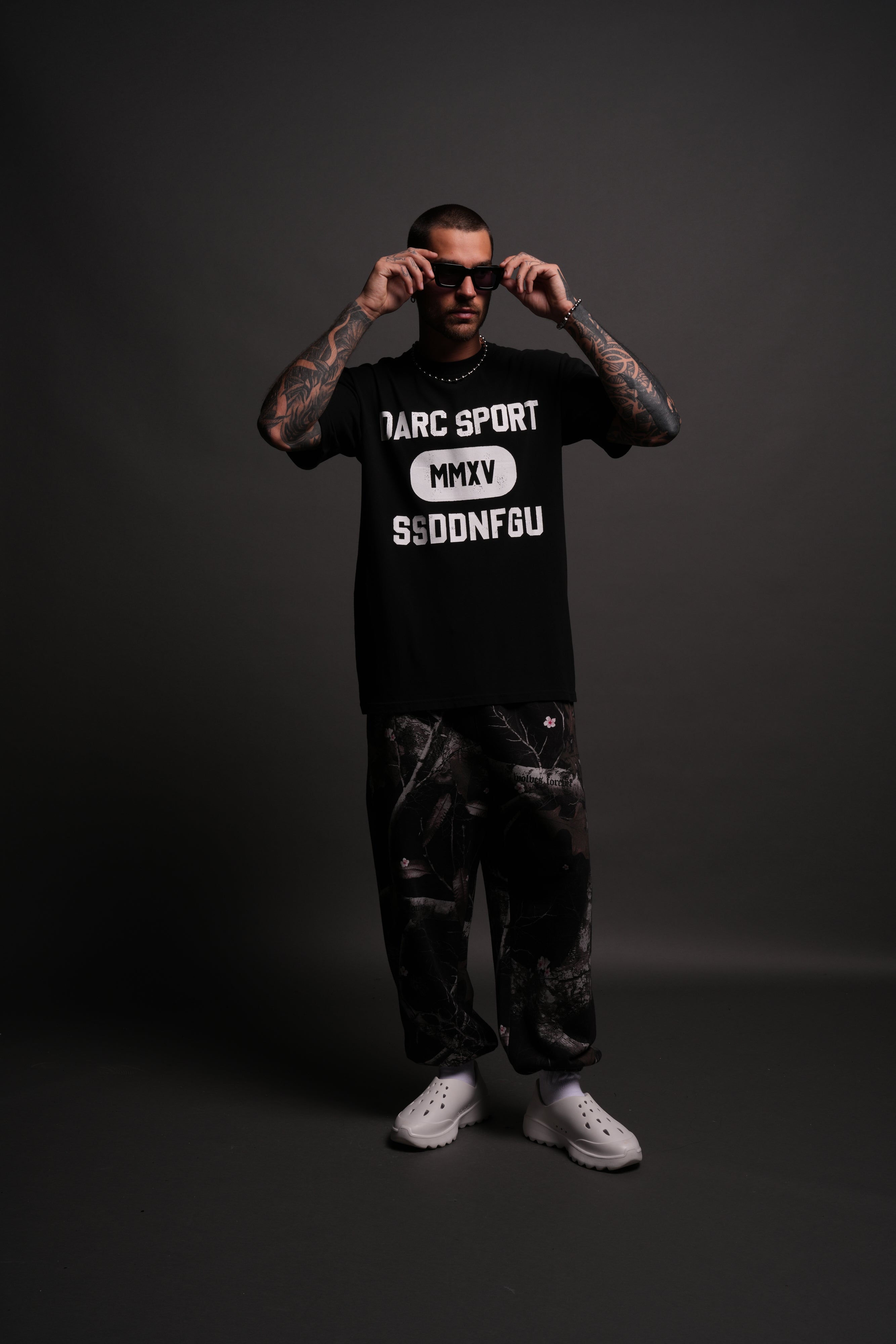 Wolves Forever "Premium Classic" Tee in Black