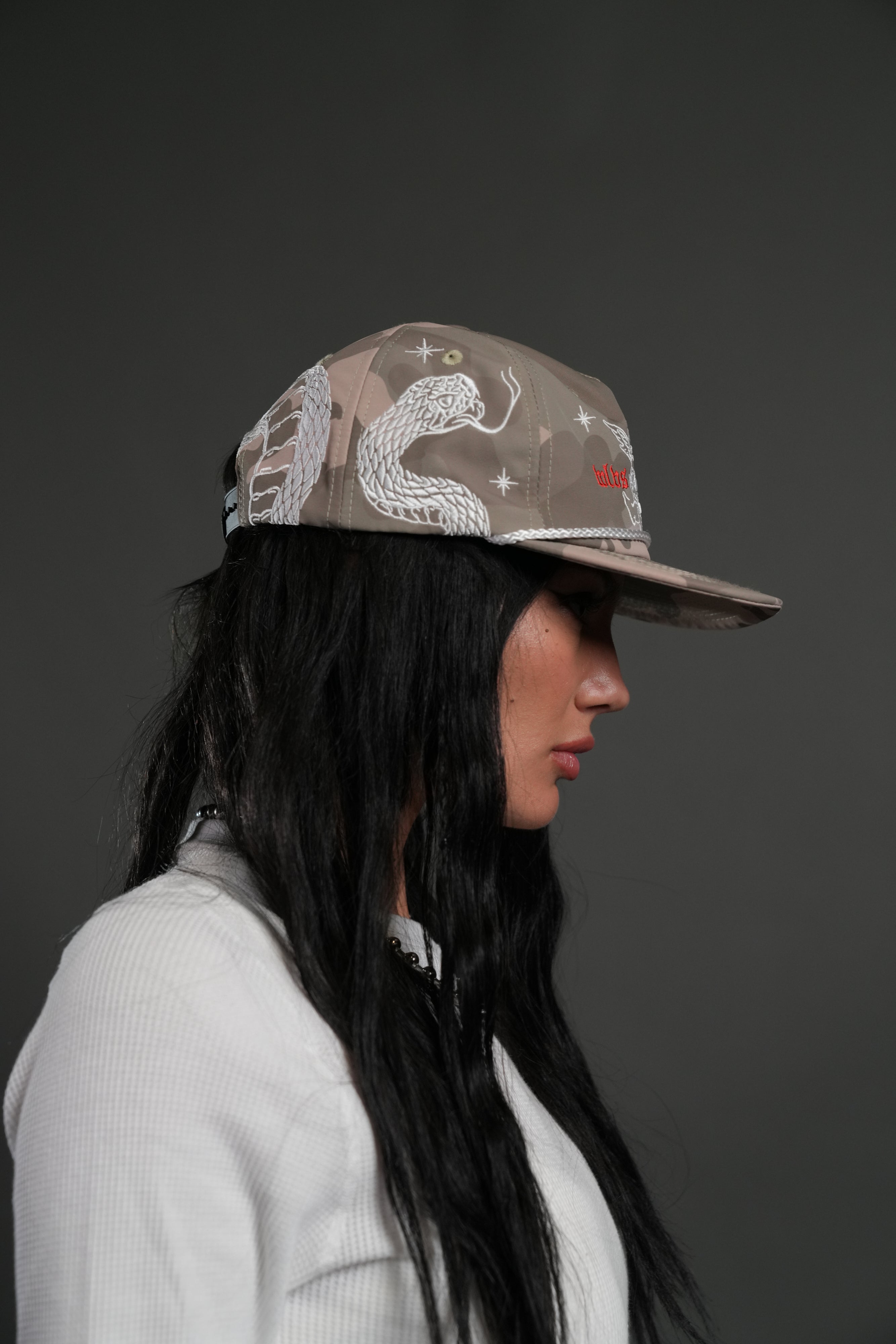 Oni Wolves Paradise Hat in Lush Vintage Woodland Camo