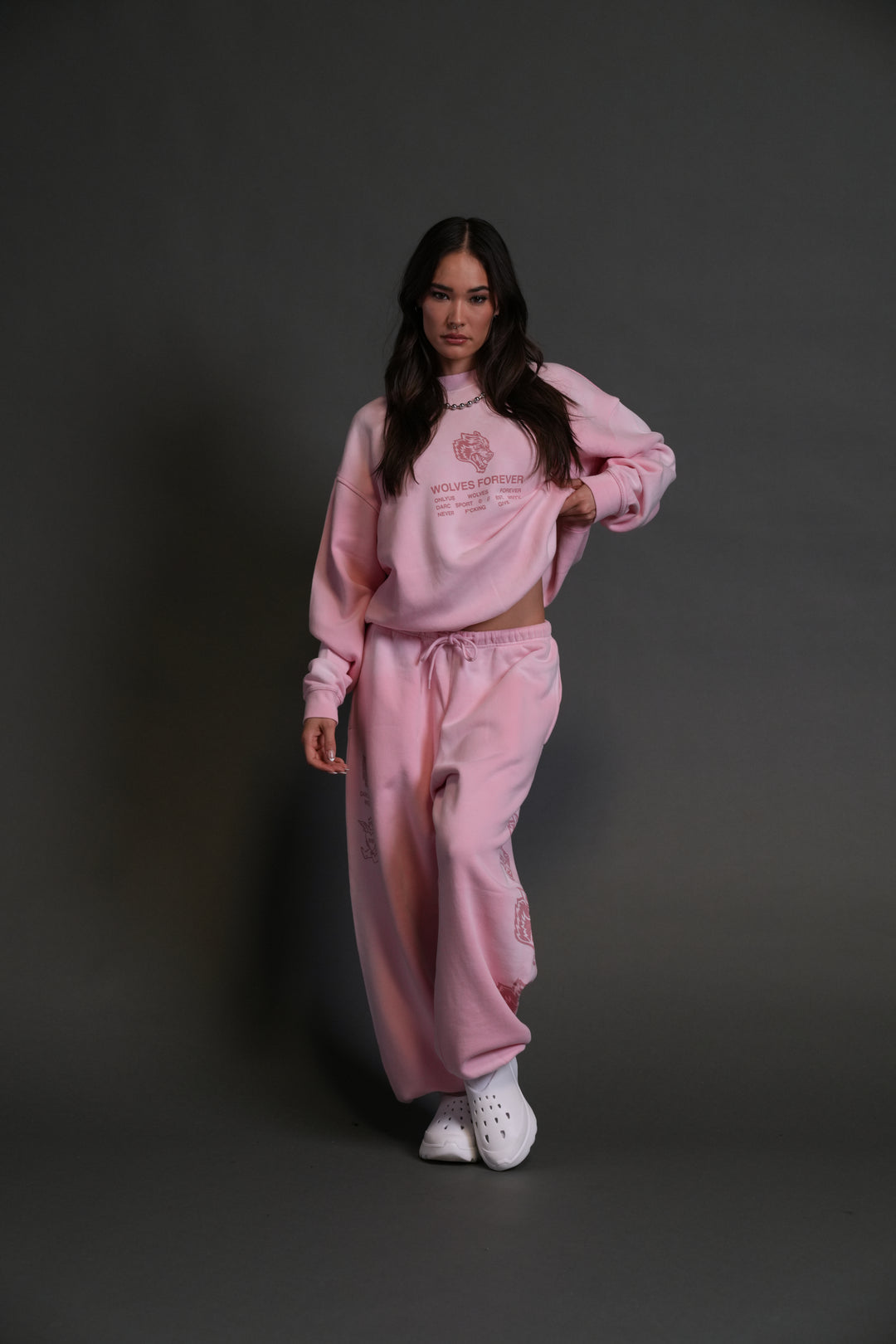 Wolves Have Your Back London Unisex Crewneck in Cherry Blossom Halo Wash