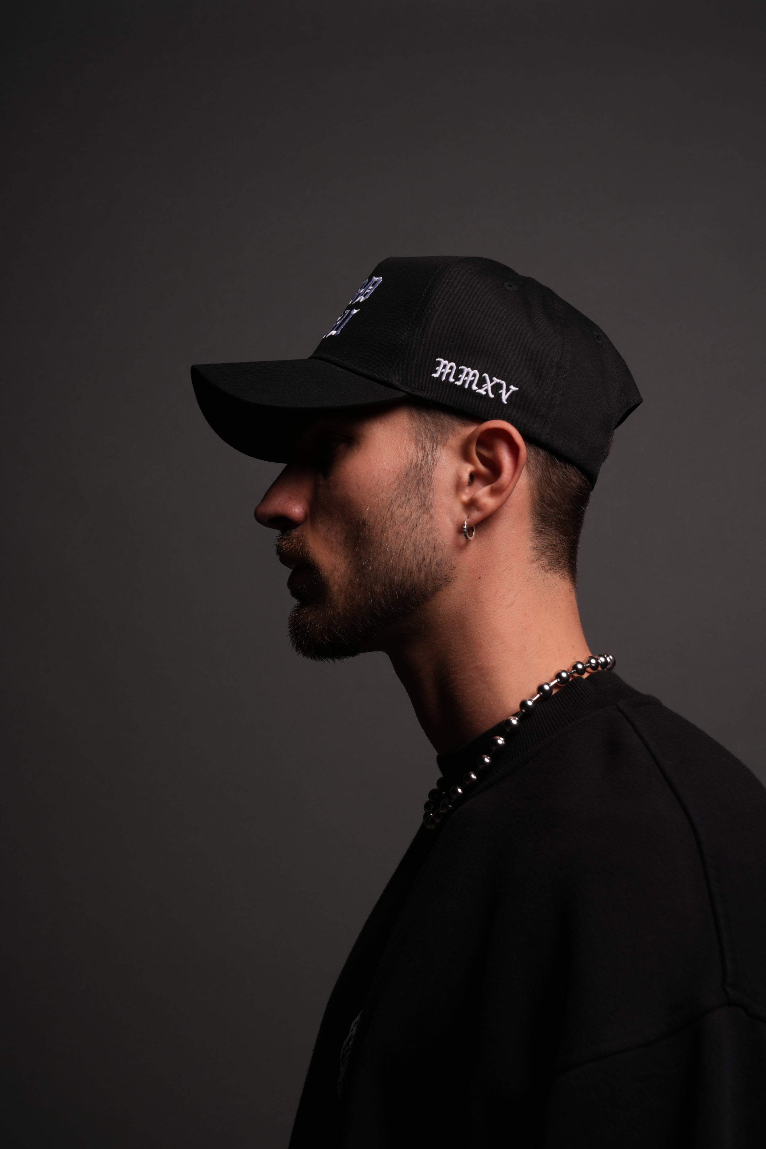 SSDD 5 Panel Hat in Black