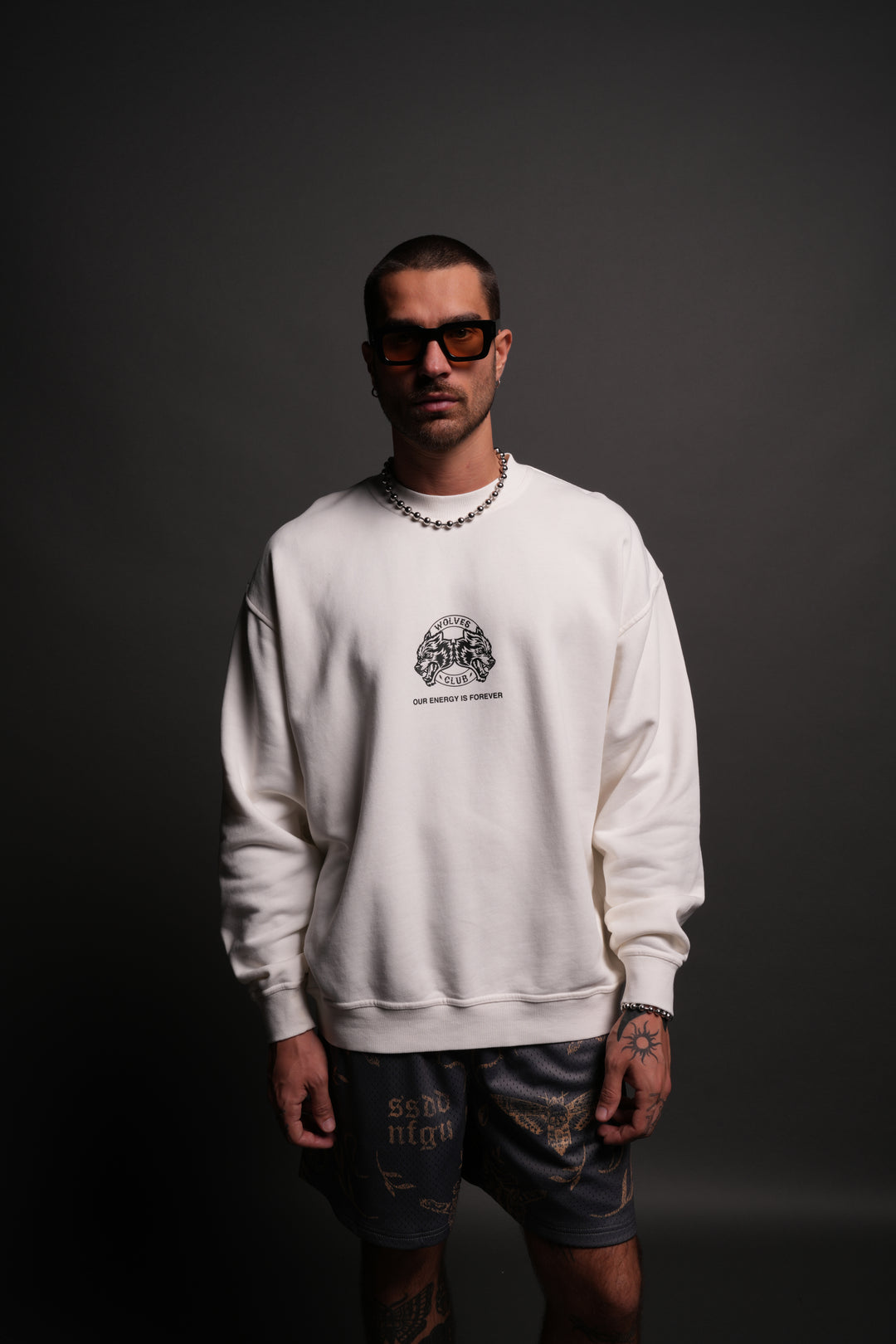 Alpha Wolf London Crewneck in Cream