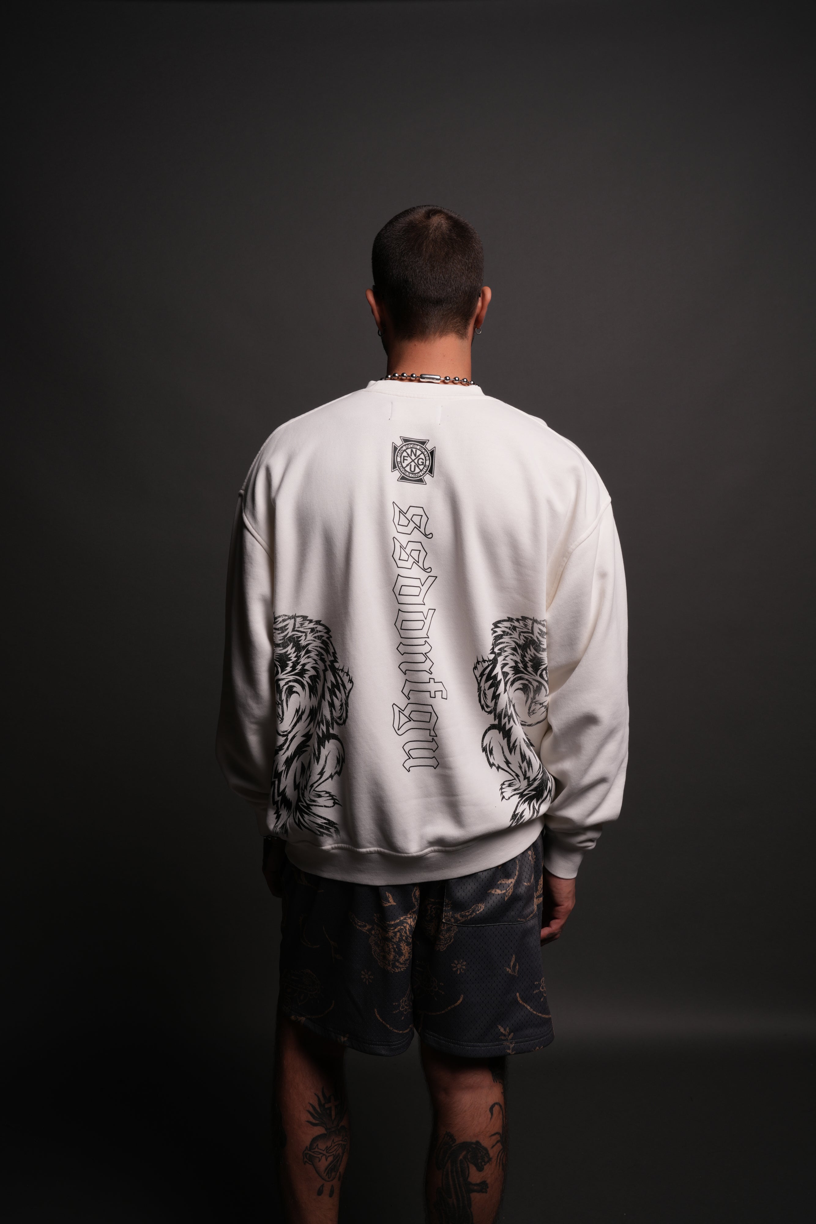 Alpha Wolf London Crewneck in Cream