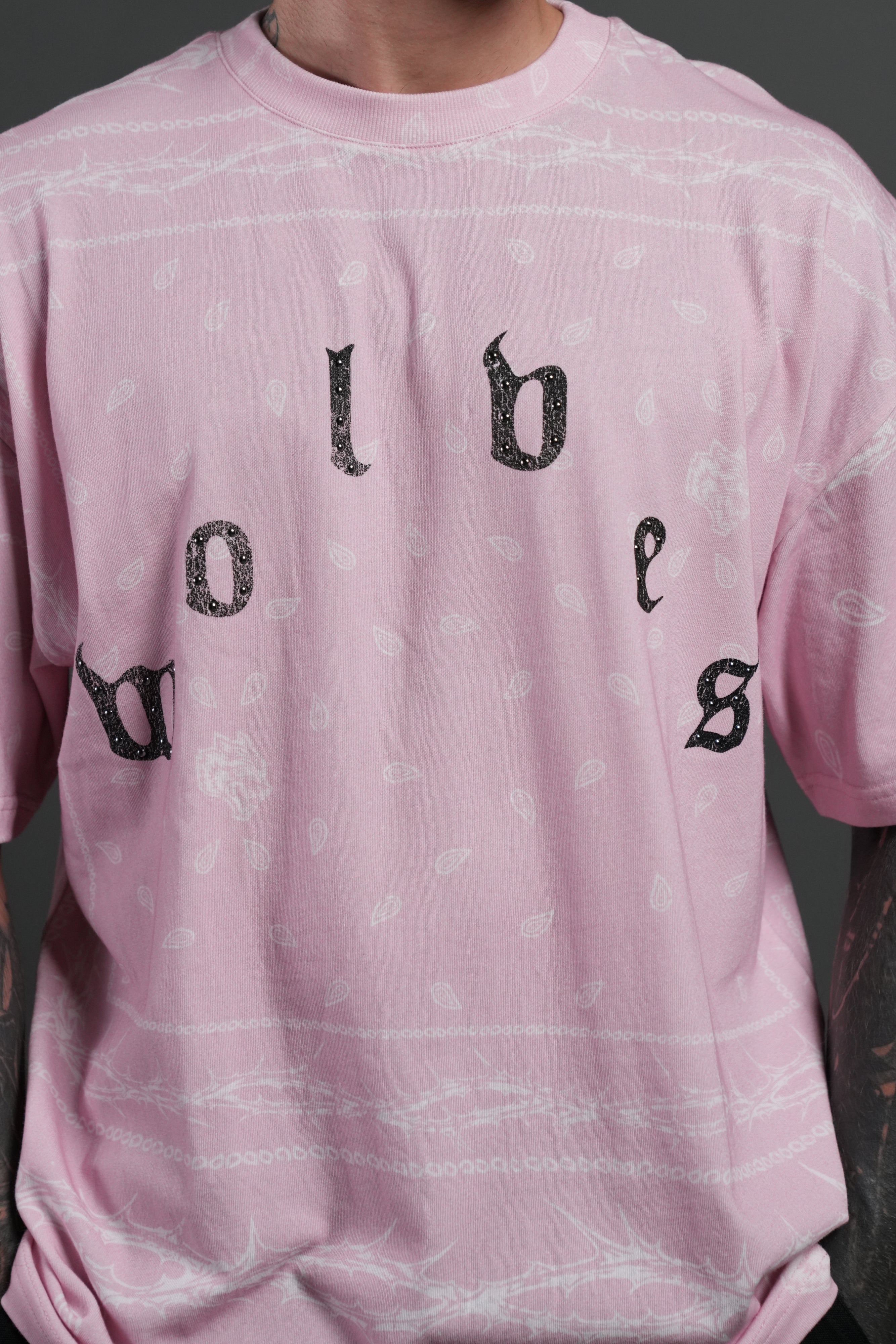 Studded Wolves Pyramid Premium Oversized Tee in Blush Pink Thorn Paisley