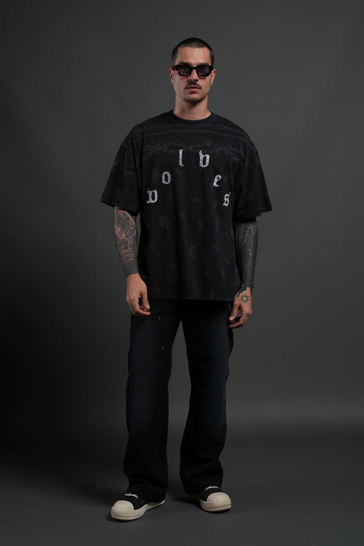 Studded Wolves Pyramid Premium Oversized Tee in Black Thorn Paisley