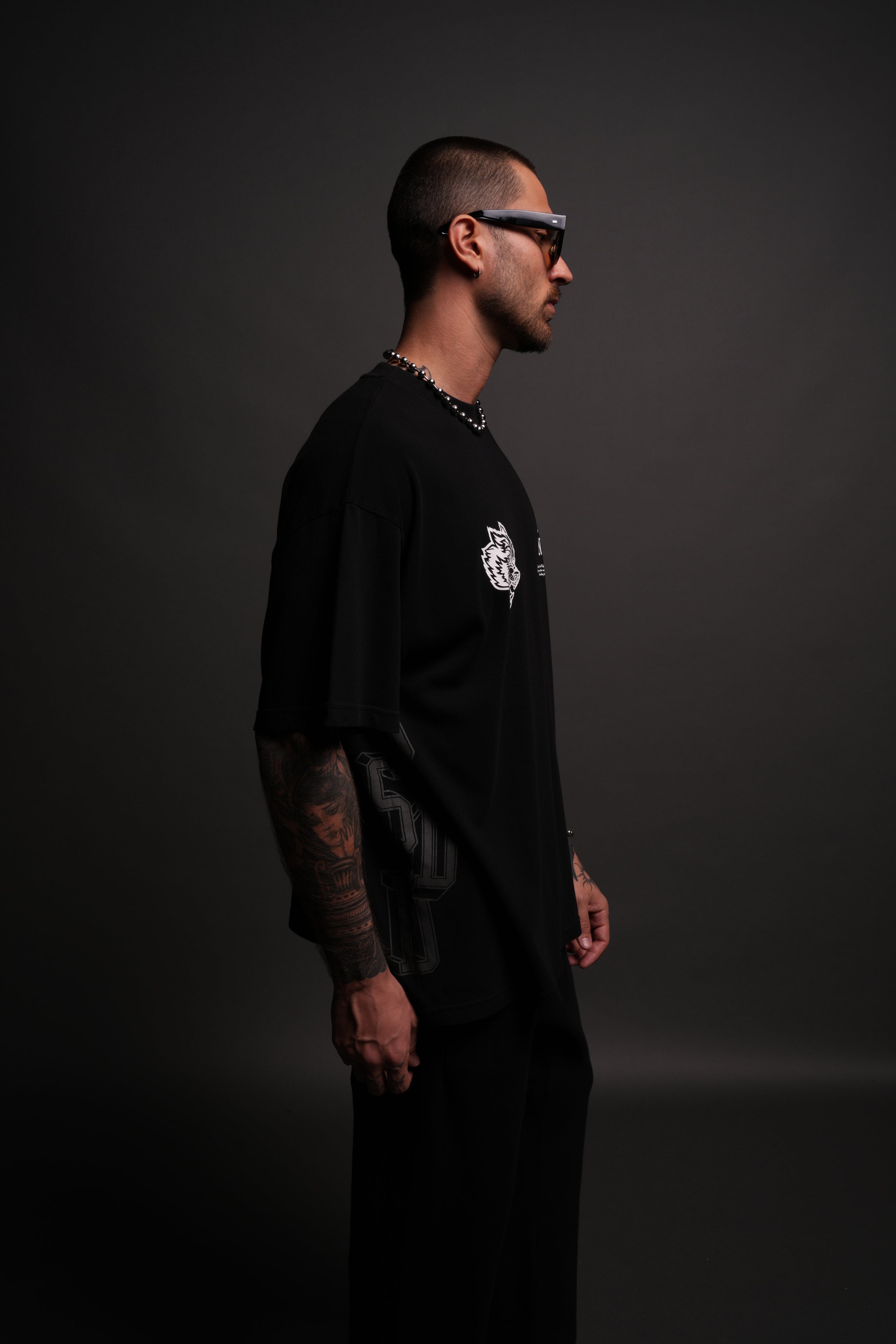 Unbroken "Premium" Oversized Tee in Black