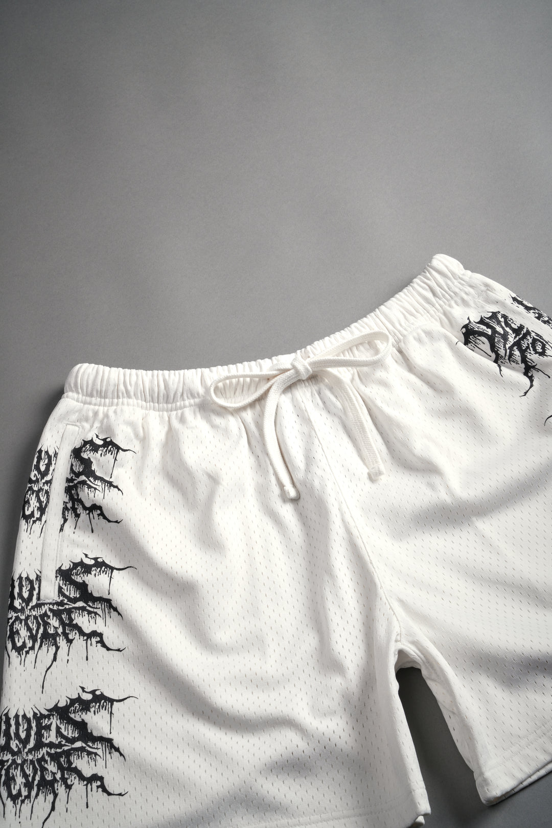 Shadow Mesh Shorts in Cream