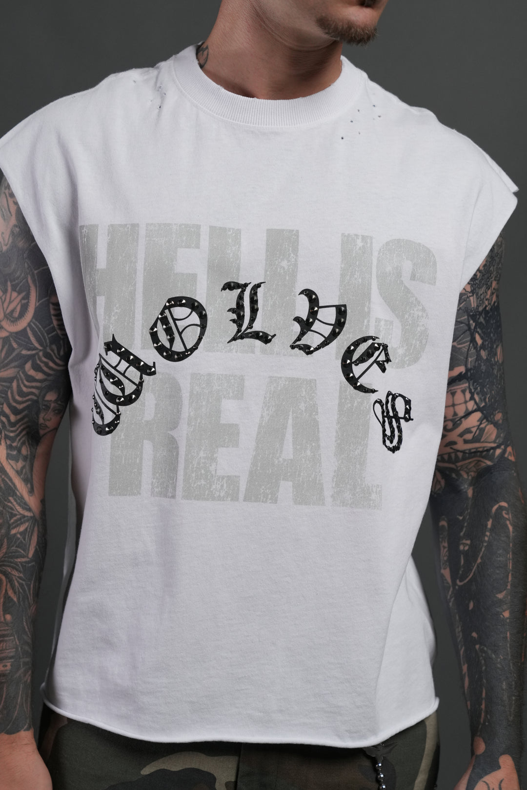 Hell is Real Distressed Grunge Mid-Length Raw Hem Muscle Tee in White