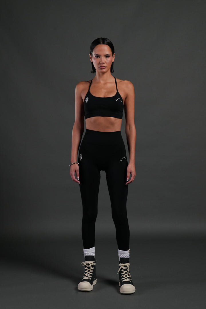 Wolves Pyramid "Layla" Soft Seamless Bra in Black