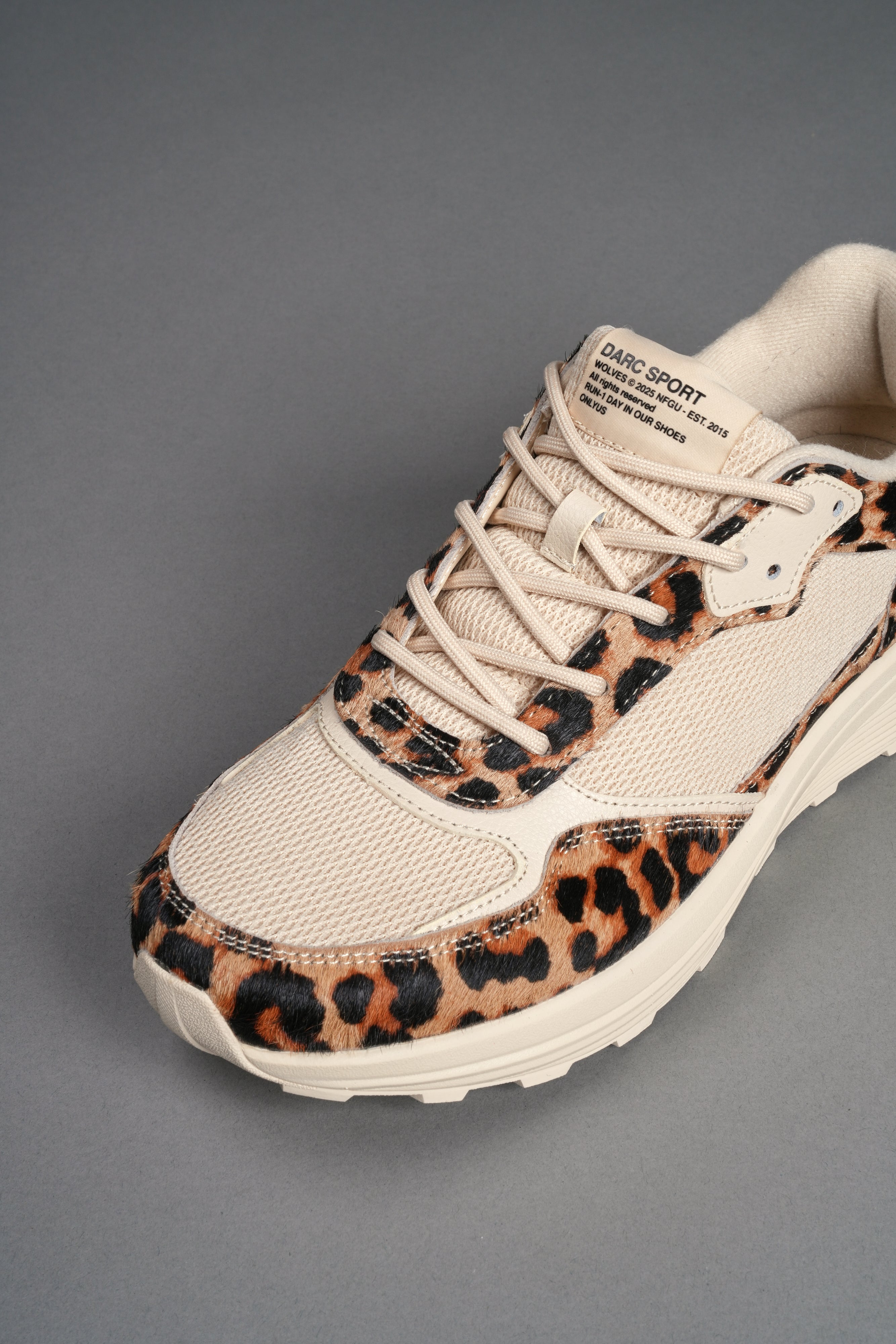 ダルクスポーツ シューズ Run-1 Shoes in Clay Leopard/Cream – DarcSport