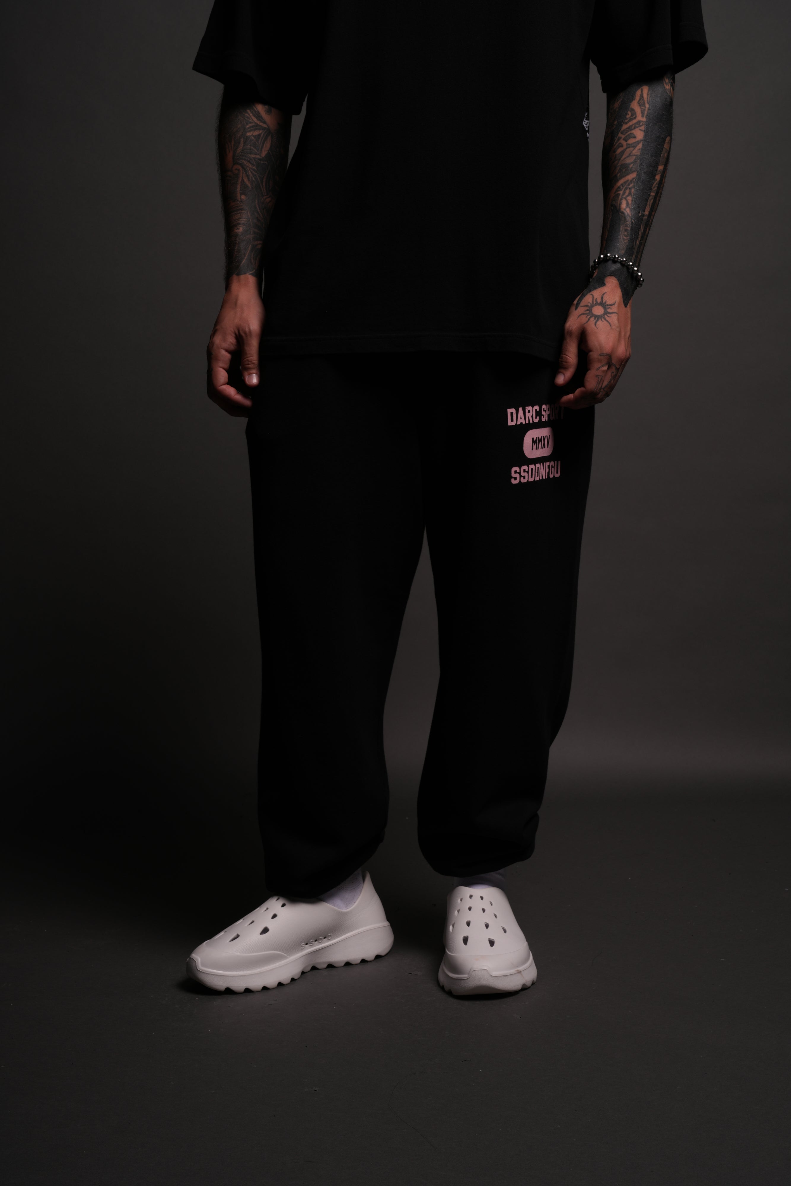Wolves Forever Lightweight Lounger Sweat Pants in Black