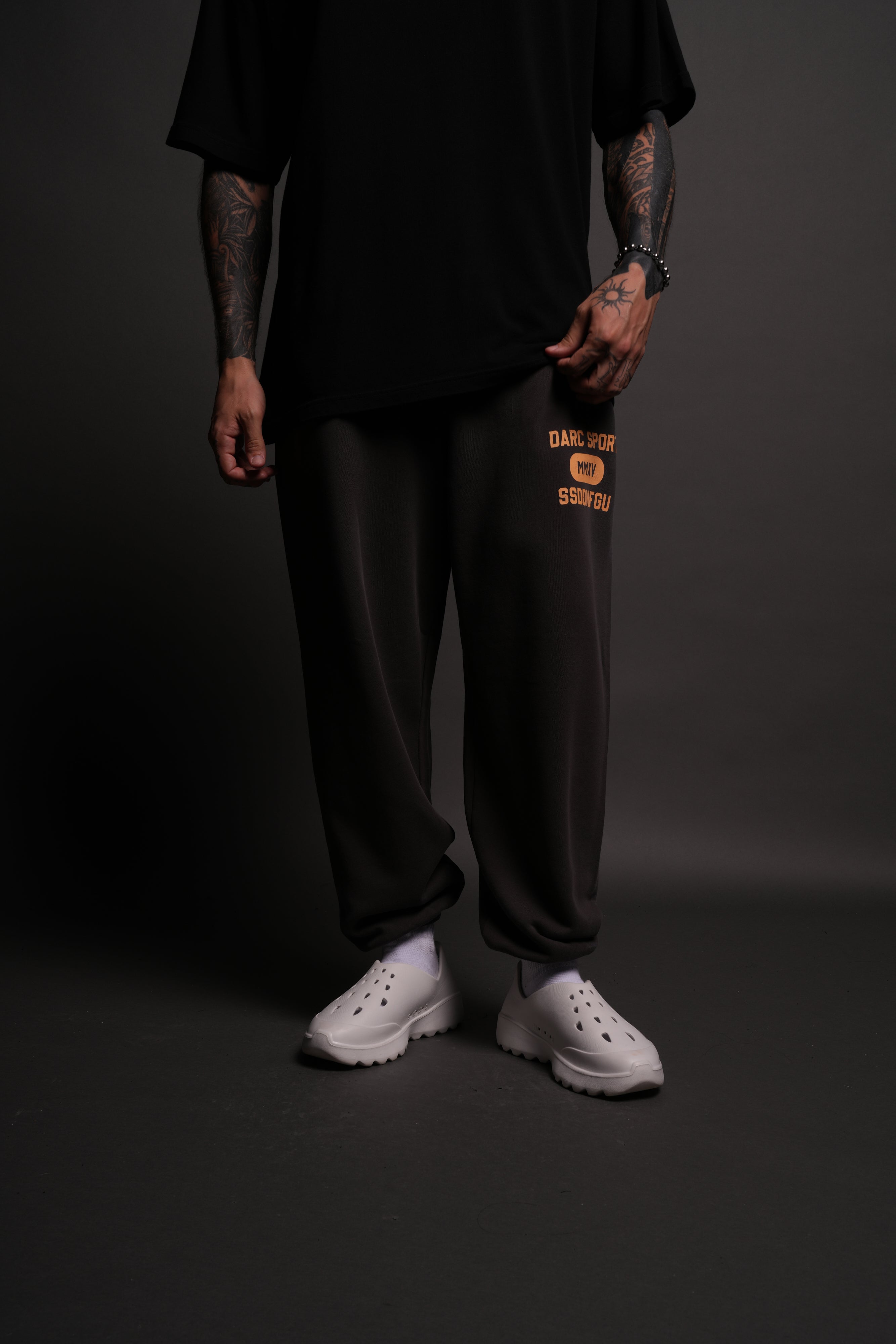 Wolves Forever Lightweight Lounger Sweat Pants in Wolf Gray Driftwash