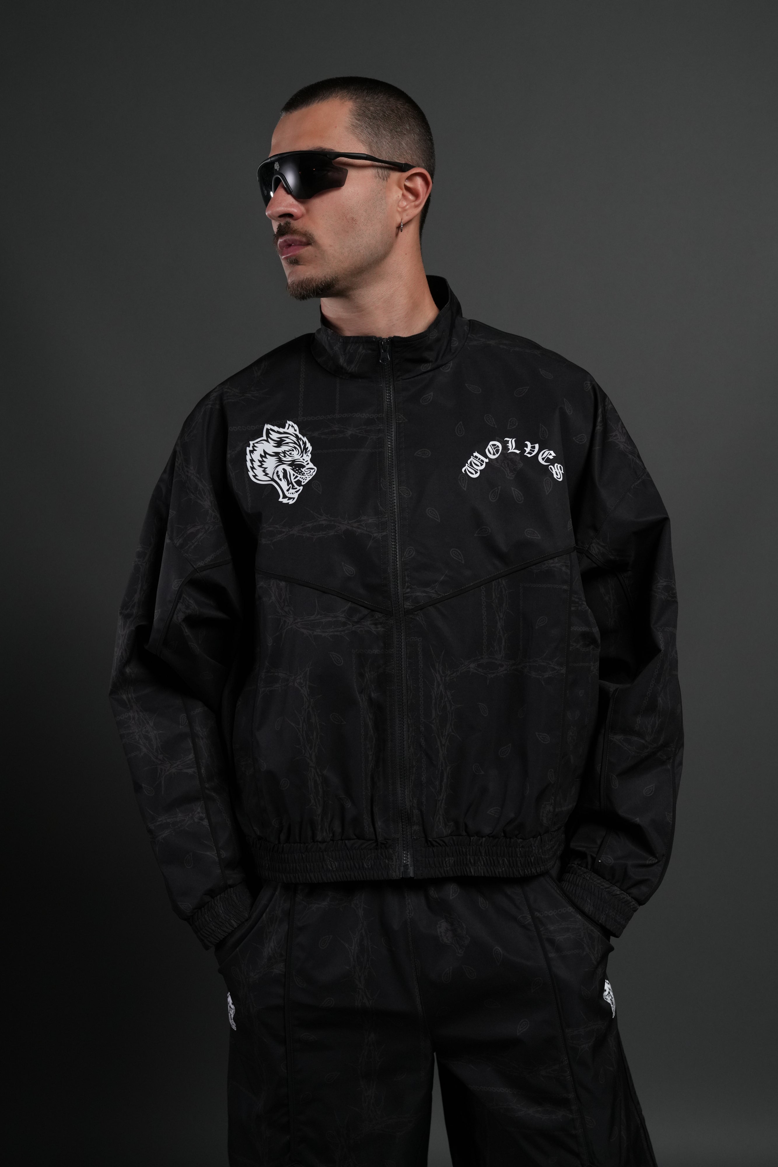 Thorned Paisley Quinn Track Jacket in Black Thorn Paisley – DarcSport