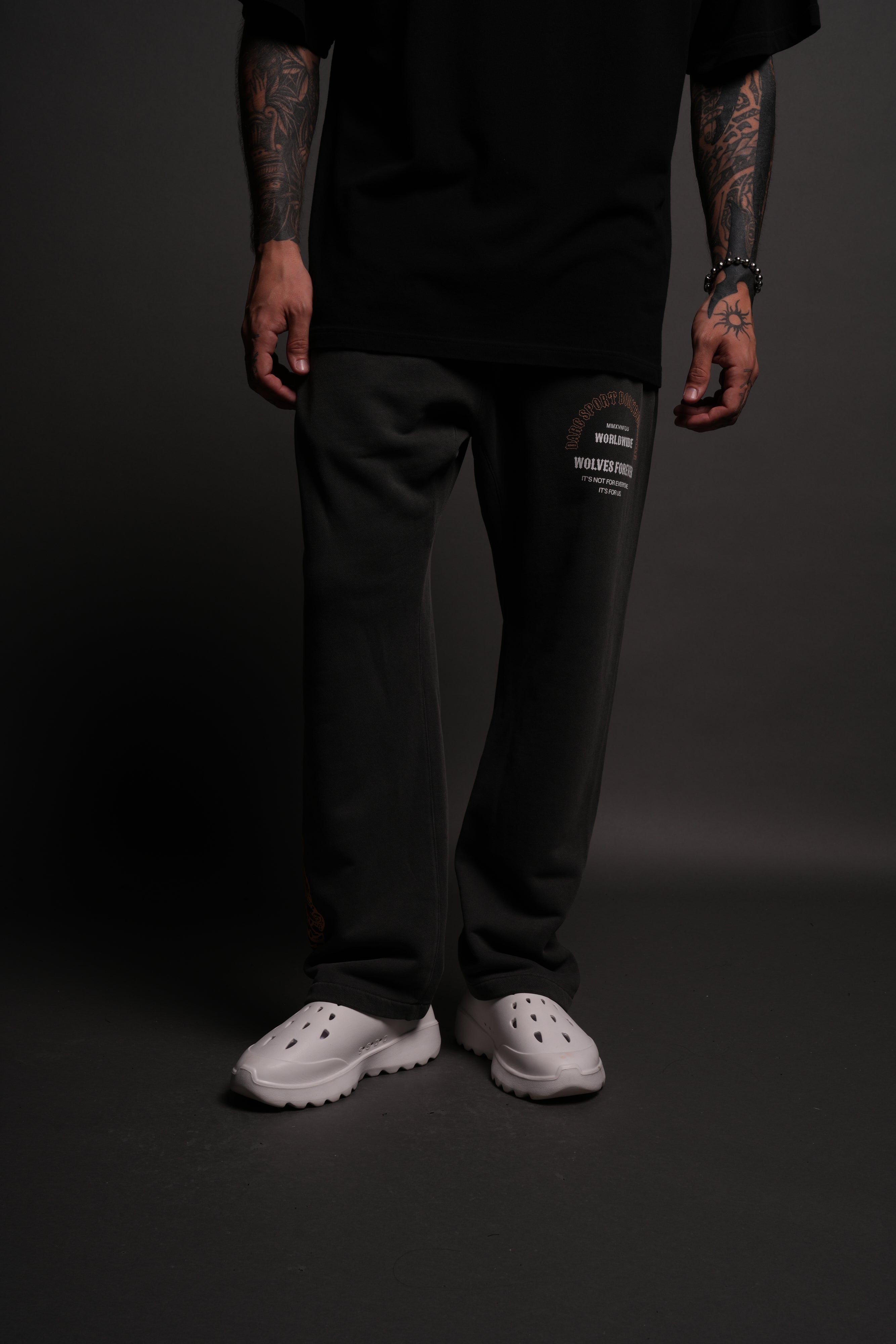 Iron Wolves Bigelow Sweat Pants in Wolf Gray