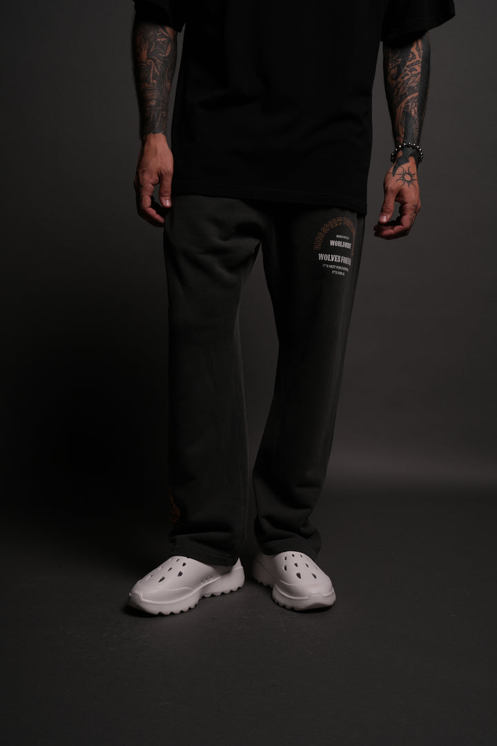 Iron Wolves Bigelow Sweat Pants in Wolf Gray