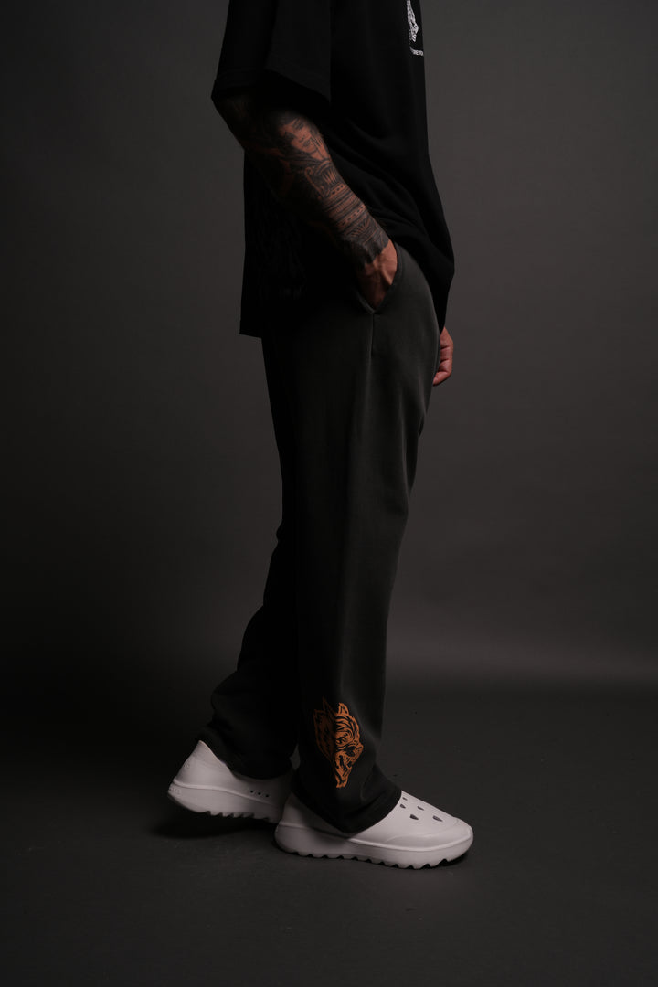 Iron Wolves Bigelow Sweat Pants in Wolf Gray