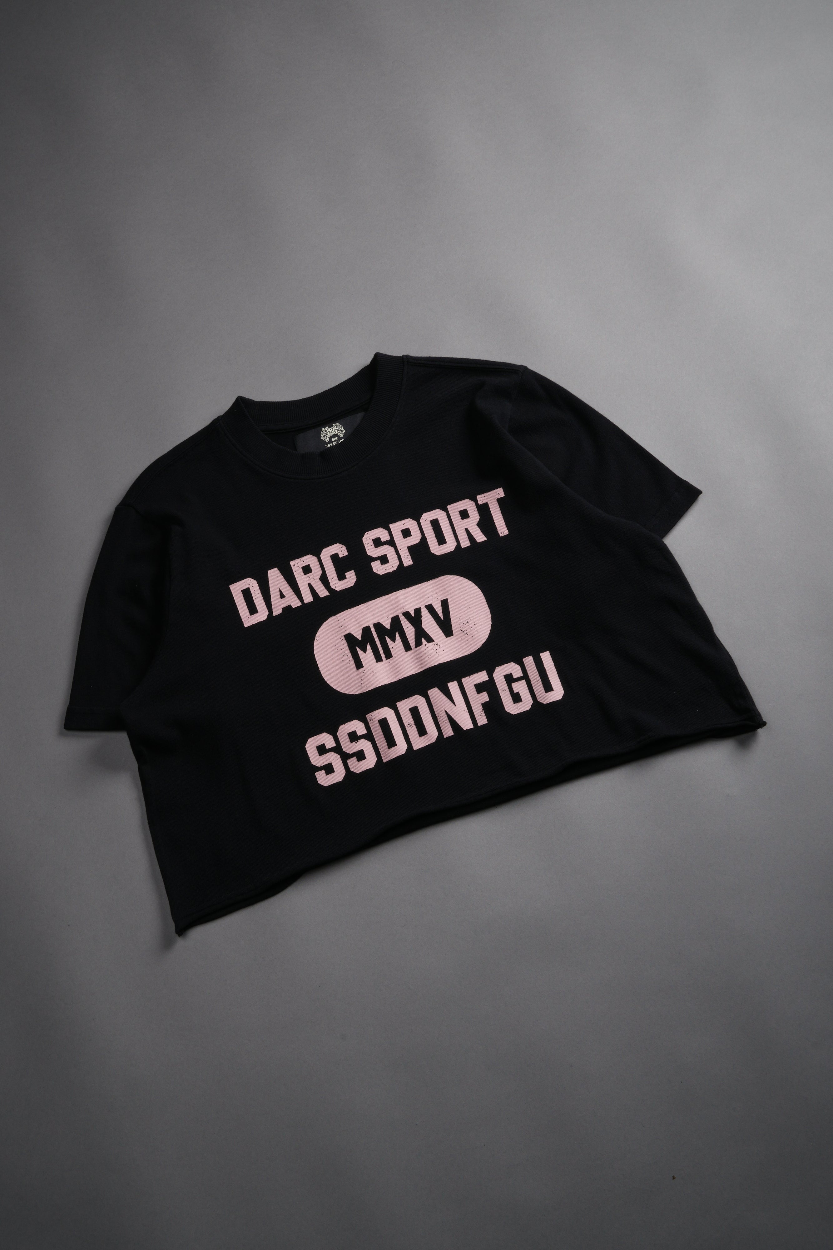 Wolves Forever "Premium" (Cropped) Tee in Black
