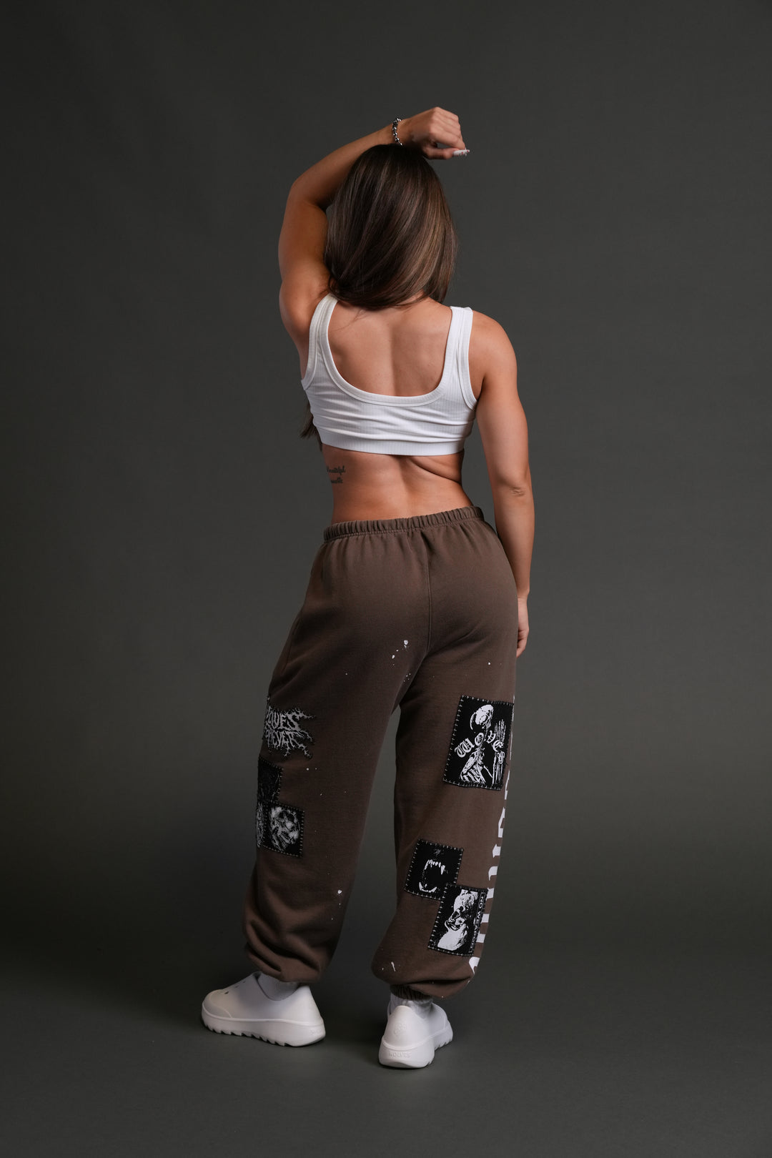 Stitched In Unisex Lounger Sweat Pants in Desert Dust Vandal Wash