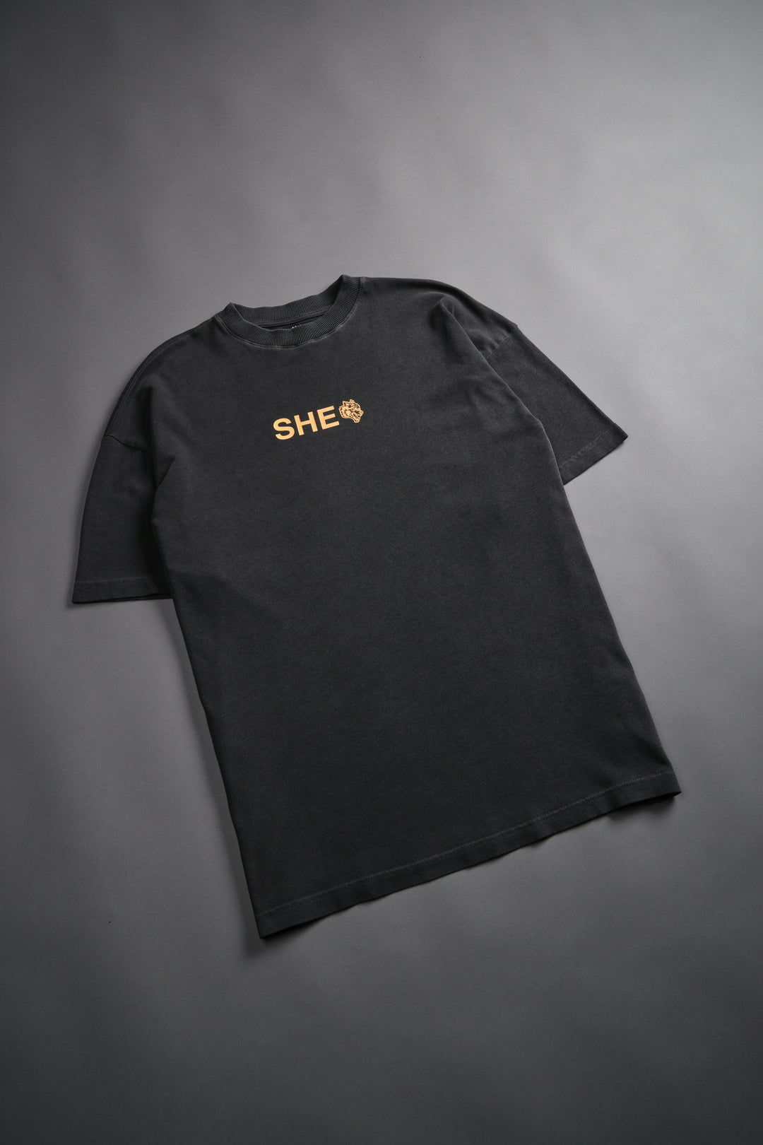 Wolf Head "Pump Cover" Tee in Wolf Gray