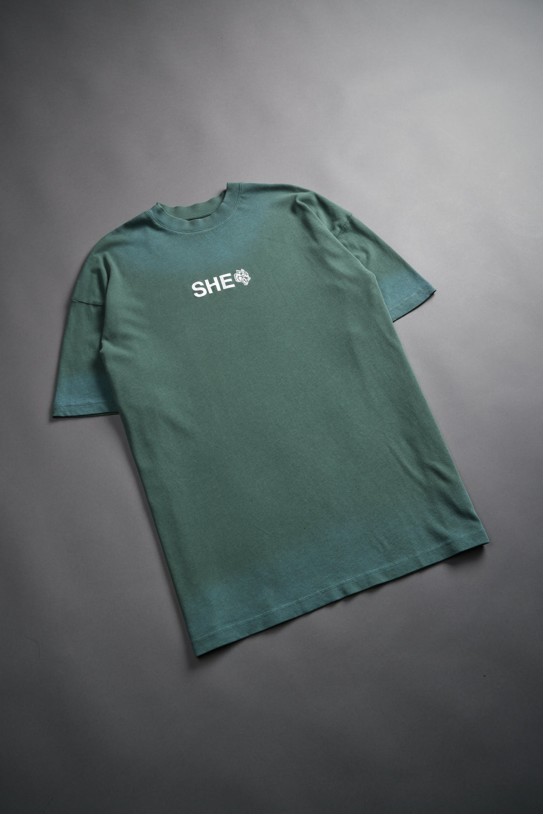 Wolf Head "Pump Cover" Tee in Hunter Green Driftwash