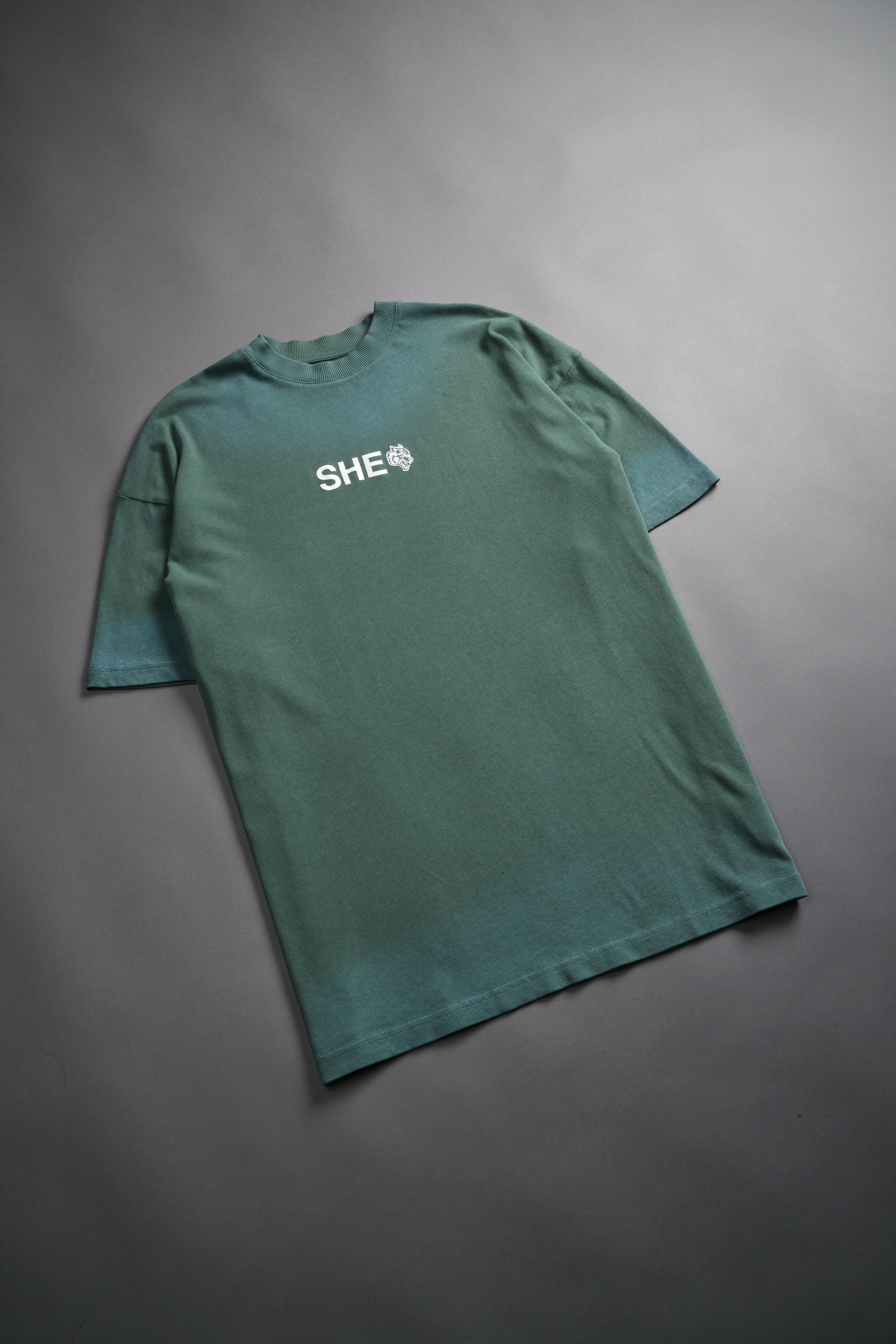 Wolf Head "Pump Cover" Tee in Hunter Green Driftwash