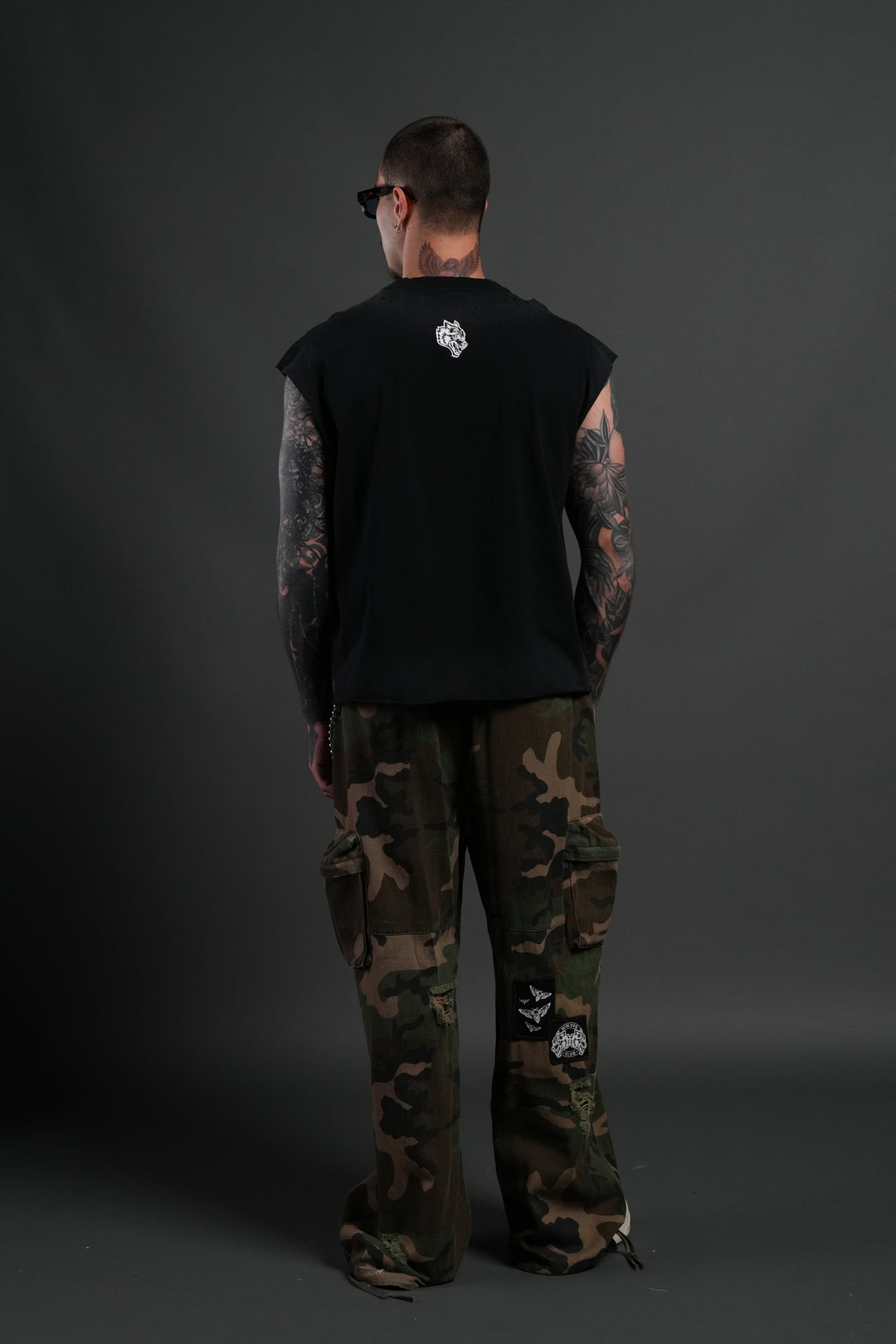 Hell is Real Distressed Grunge Mid-Length Raw Hem Muscle Tee in Black Drift Wash